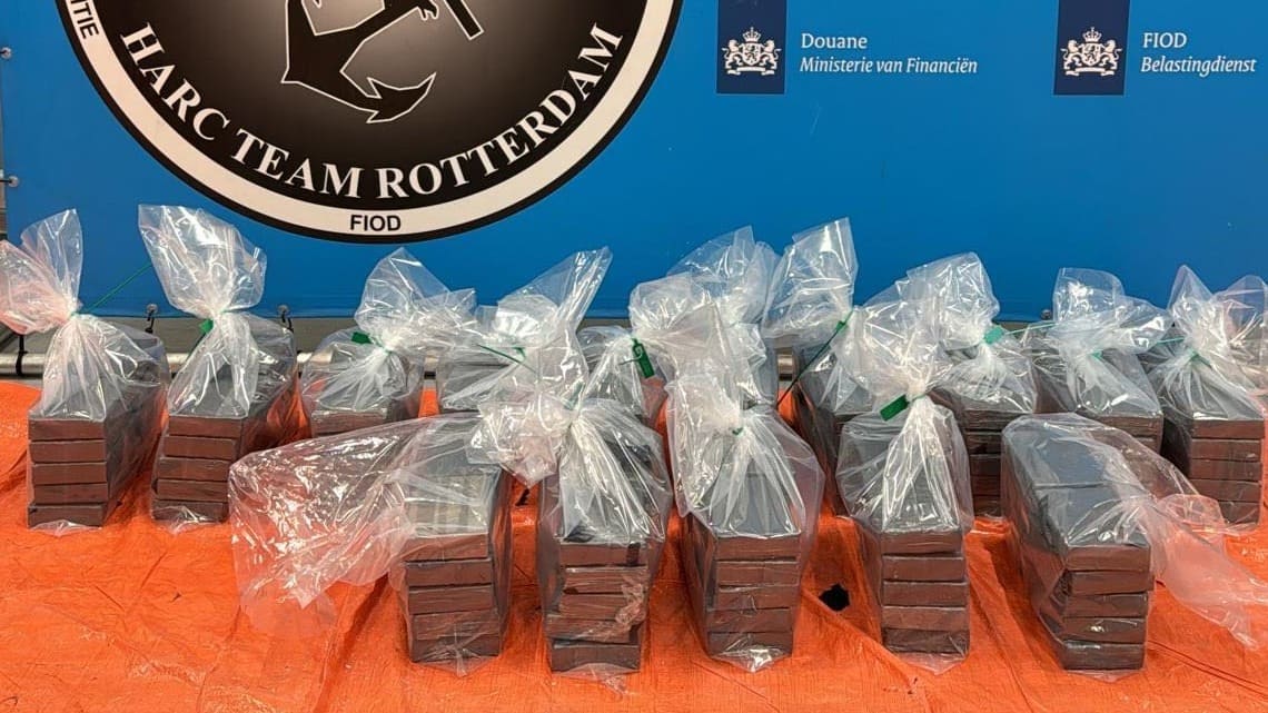 Douane vindt in Rotterdam 150 kilo cocaïne in lege container