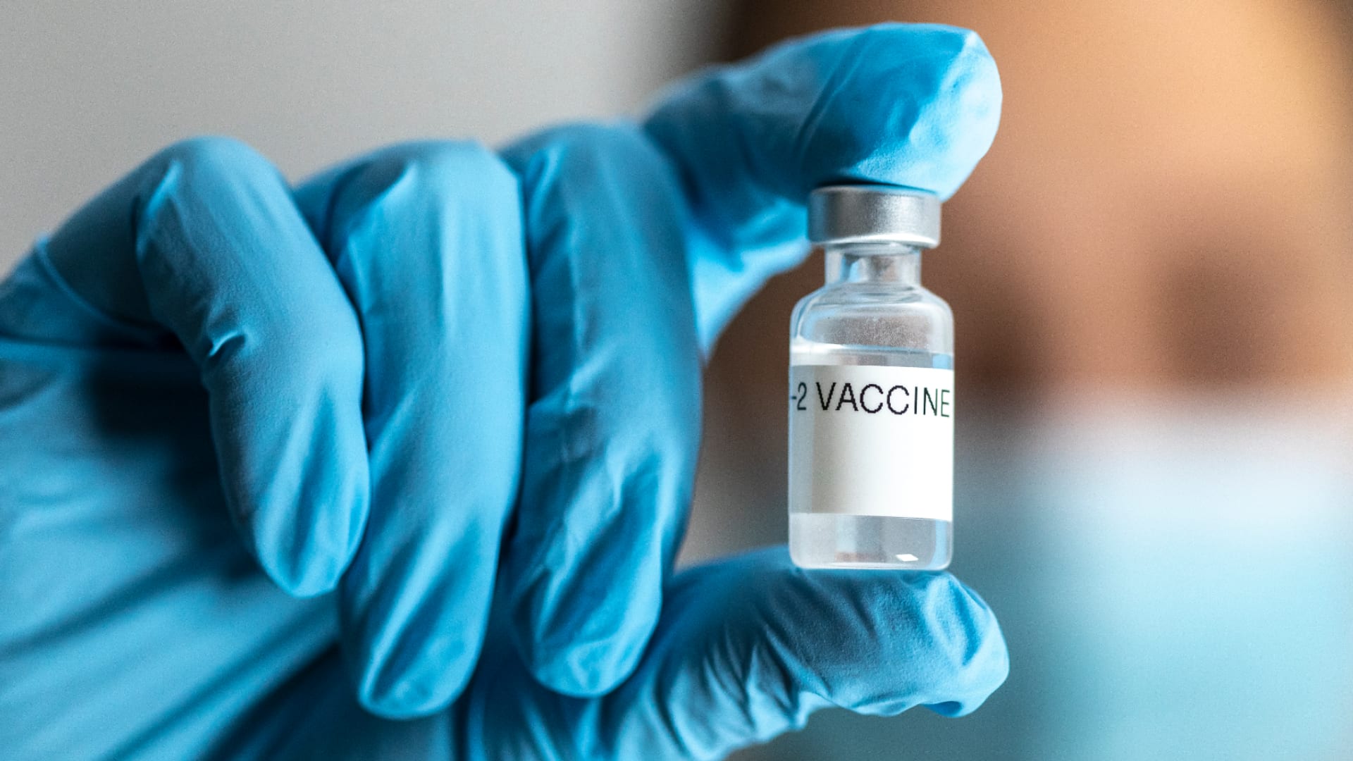 LIVEBLOG | Alle Nederlanders mogelijk voor vierde kwartaal gevaccineerd • De Jonge erkent: inenten had eerder gekund