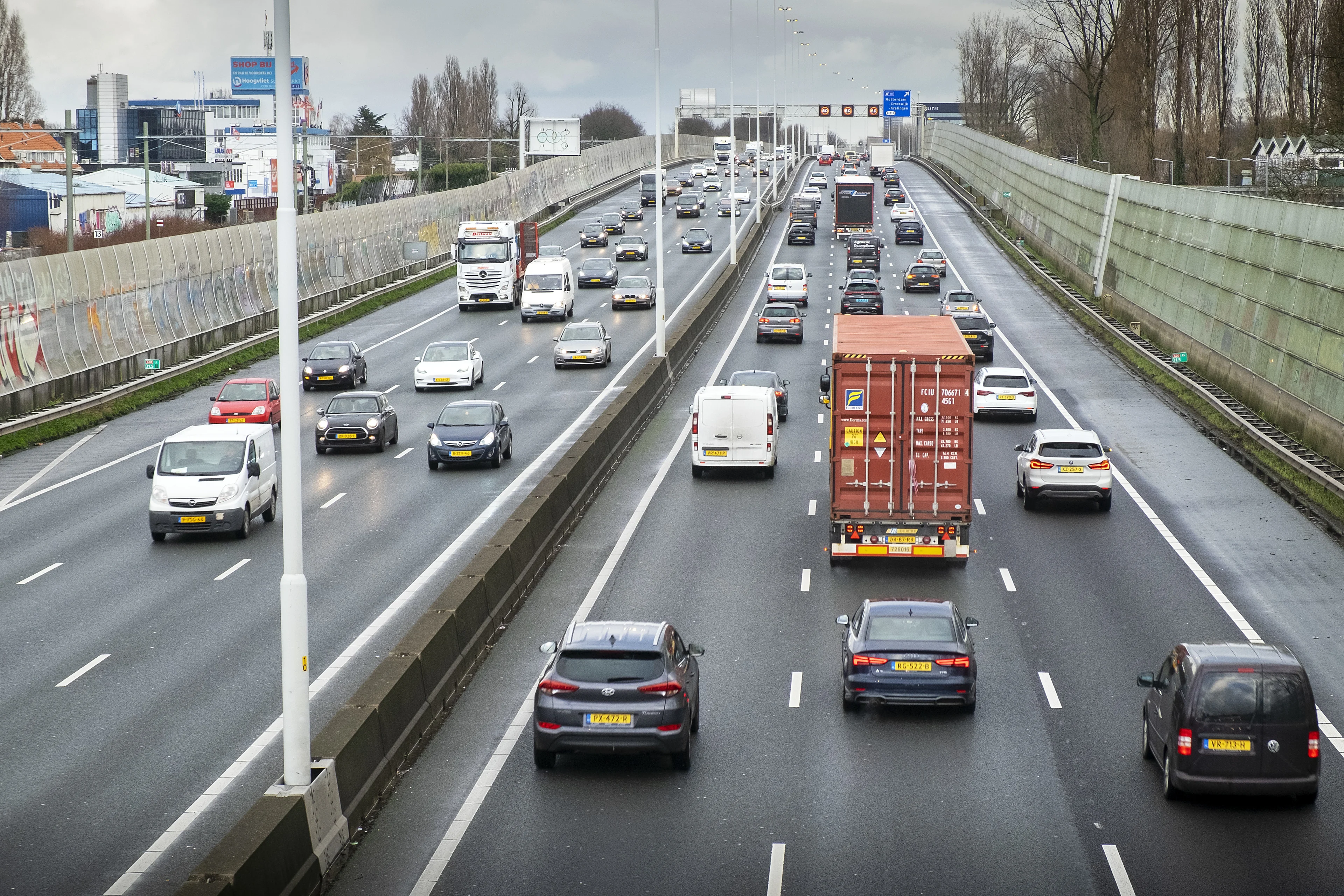 Drukkere middagspits verwacht wegens lang pinksterweekend