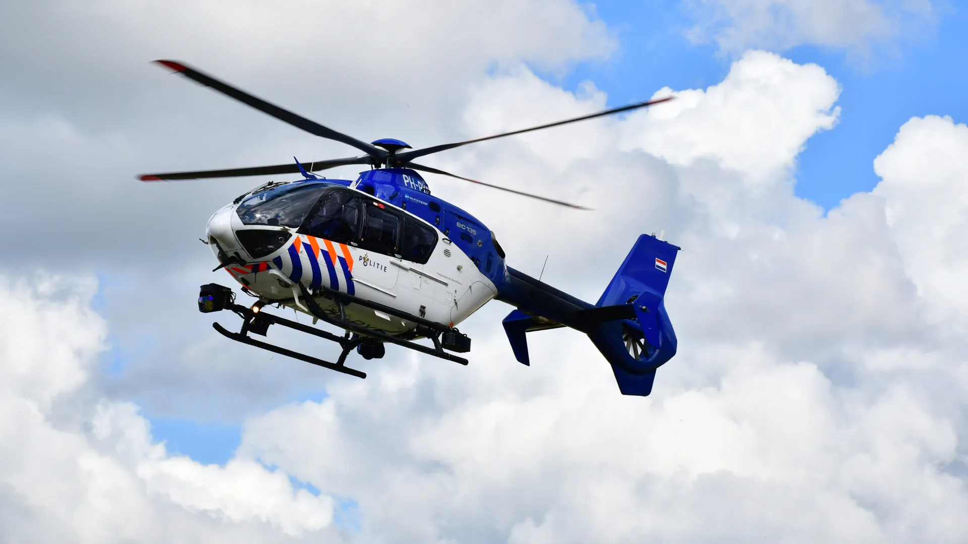 Meisje (11) vermist in Tilburg, mogelijk in omgeving Goes