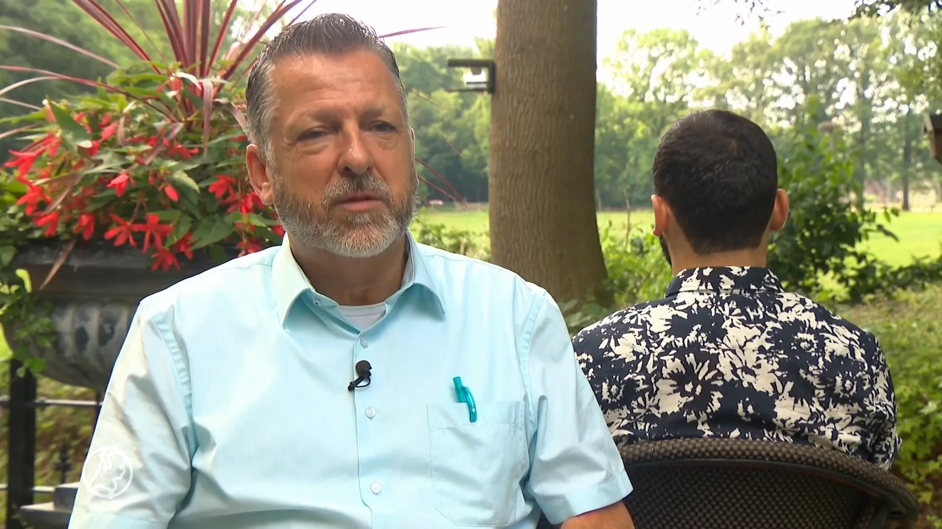 Drents dorp strijdt voor homoseksuele Zaza, die terug moet naar Georgië