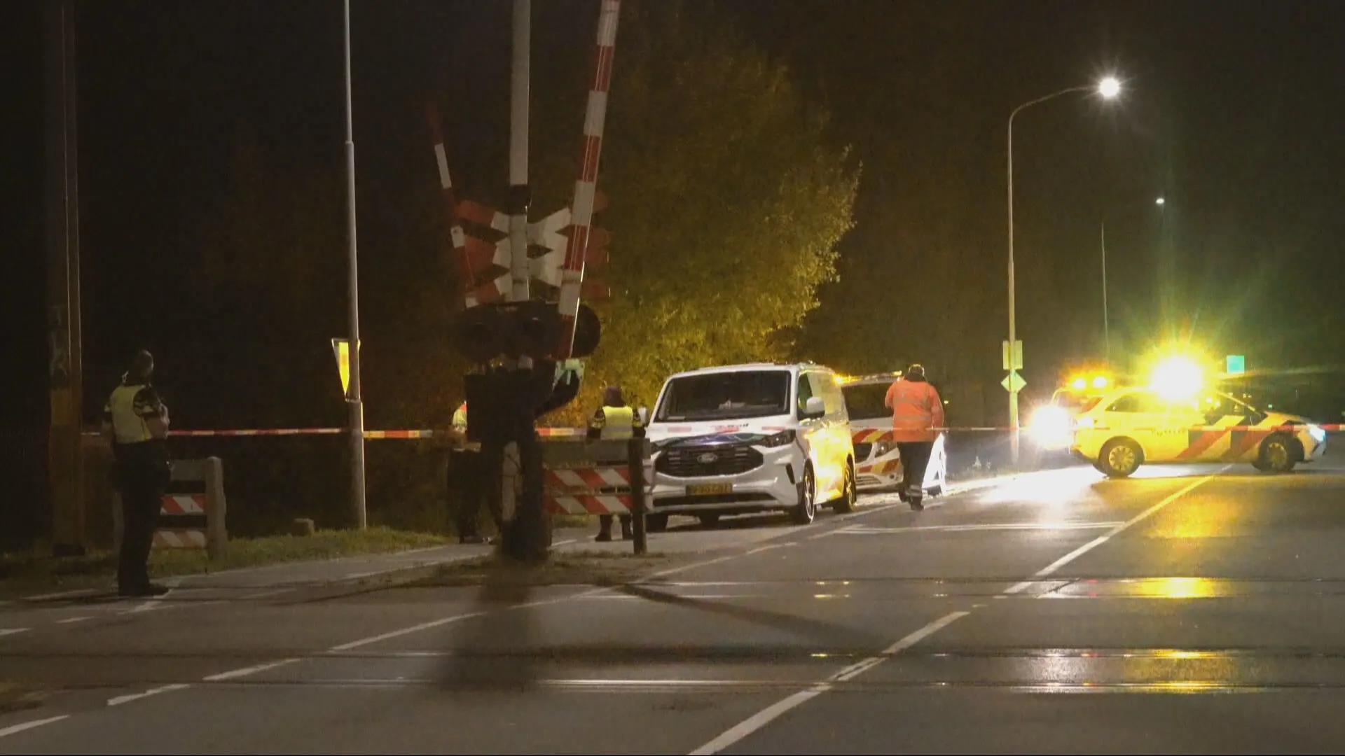 Fietser (45) overleden na aanrijding met trein in Tynaarlo