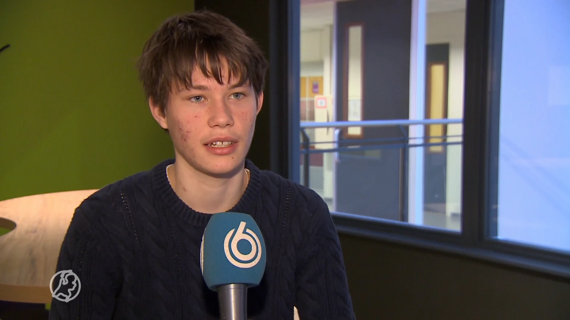 Bizar: Oliver Heming (16) is de jongste lijsttrekker van Nederland, maar mag zijn zetel niet claimen