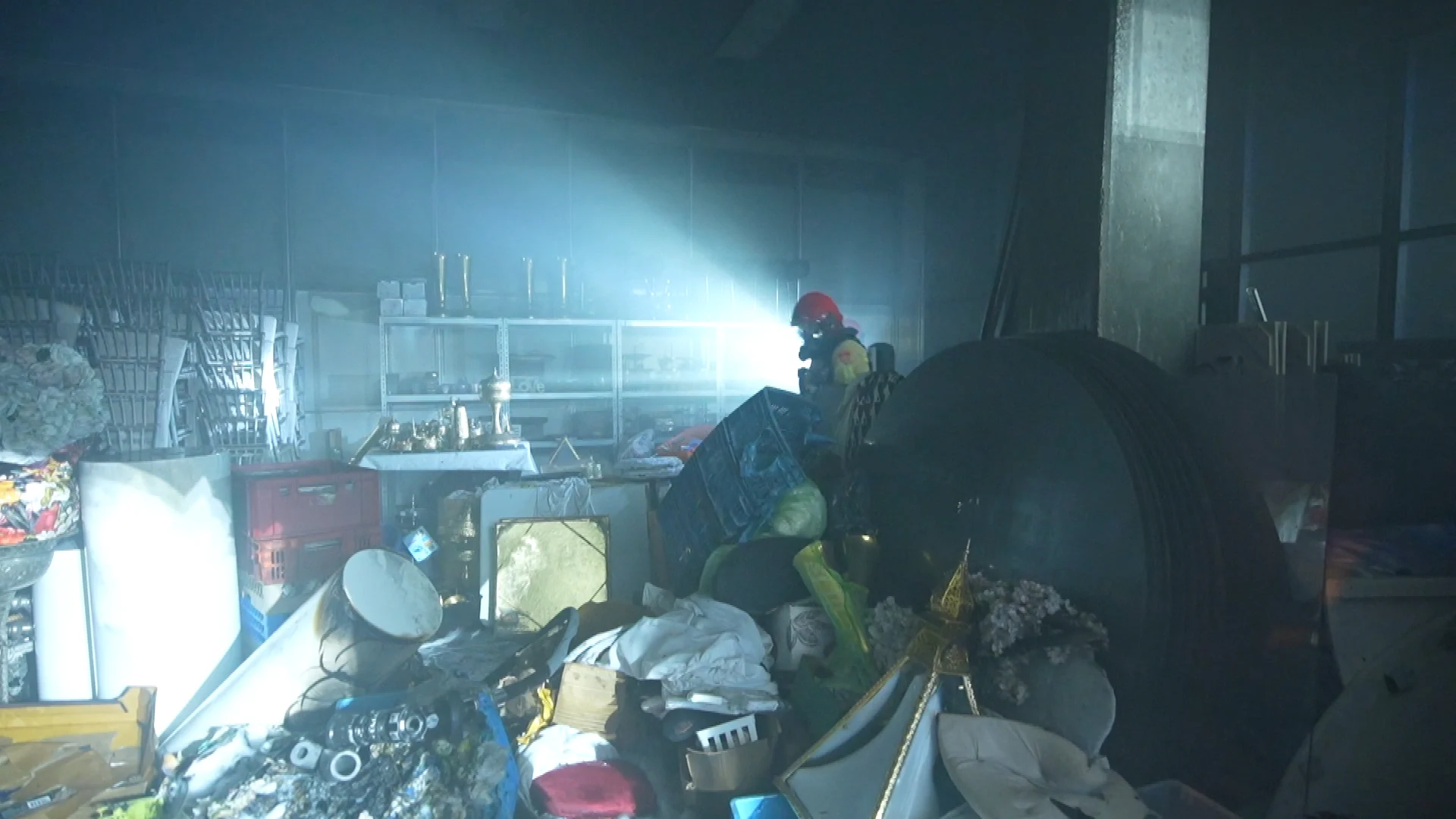 Pand weddingplanner in Eindhoven brandt volledig af: 'Alles is kapot'