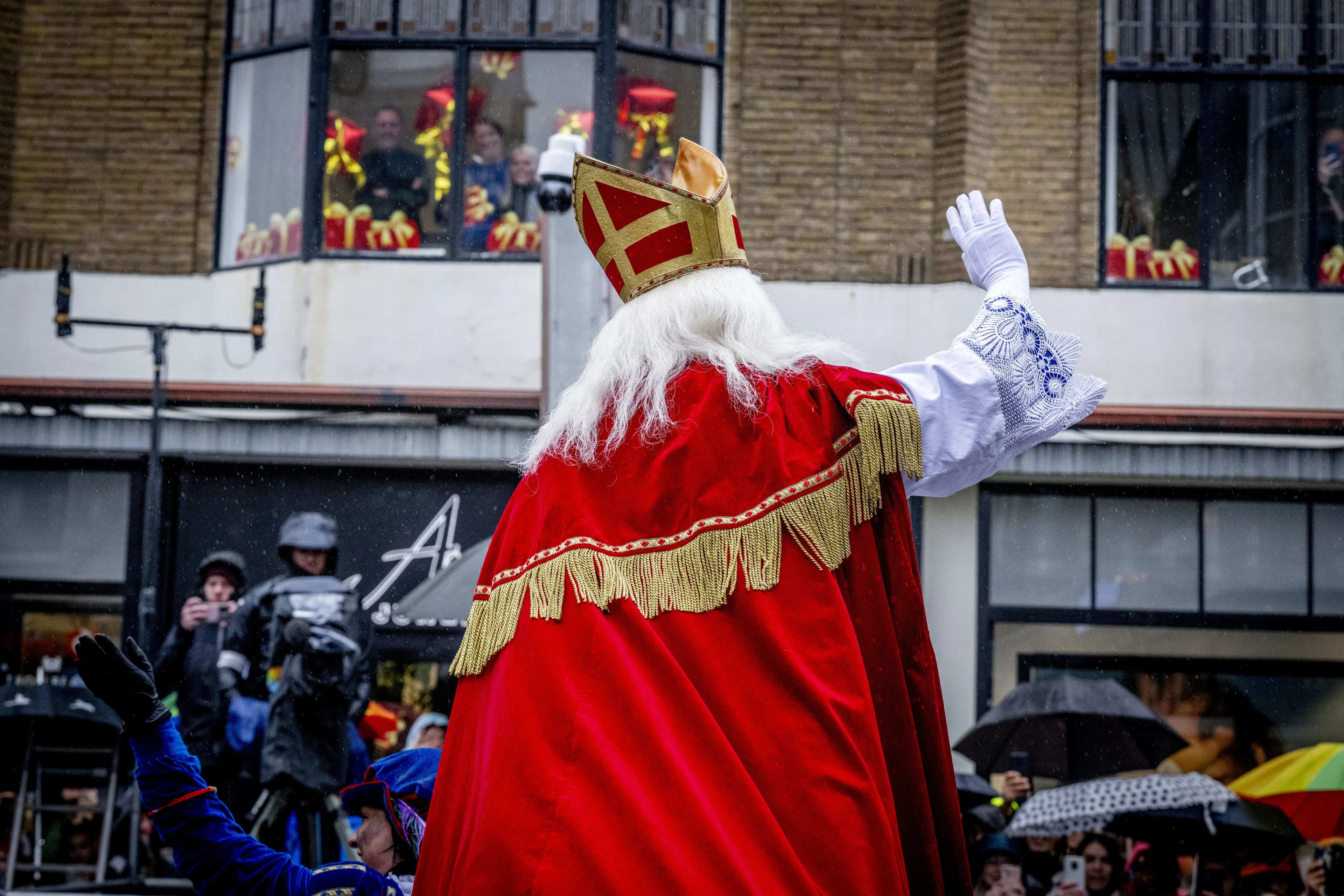 Vol verwachting klopt ons hart: heeft Sinterklaas een droge start?