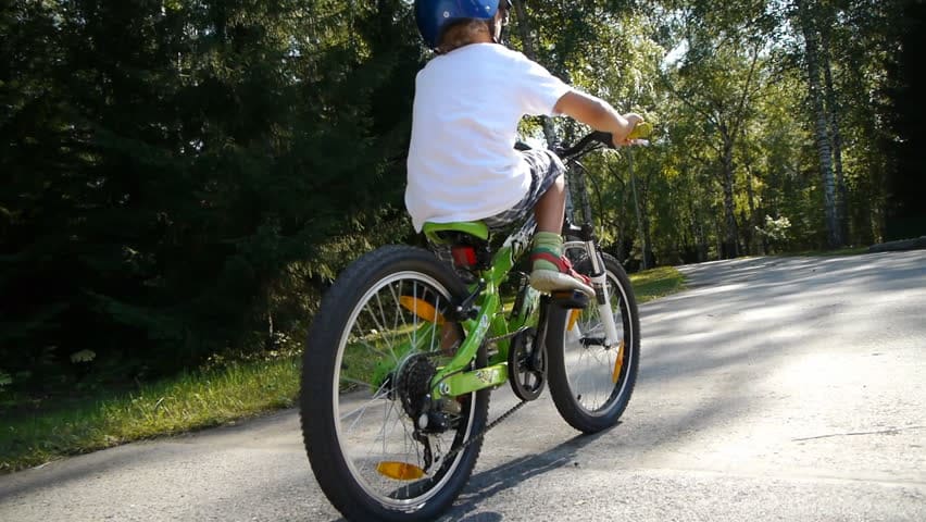 Jongetje (10) 'vanuit het niets' van fiets getrapt in Haarlem, vrouw opgepakt