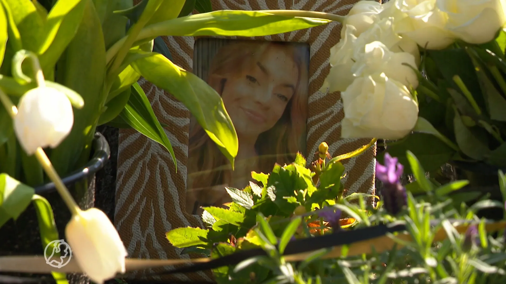 Drempels op 'racebaan' in Amsterdam, maar voor Shana (22) kwam het te laat