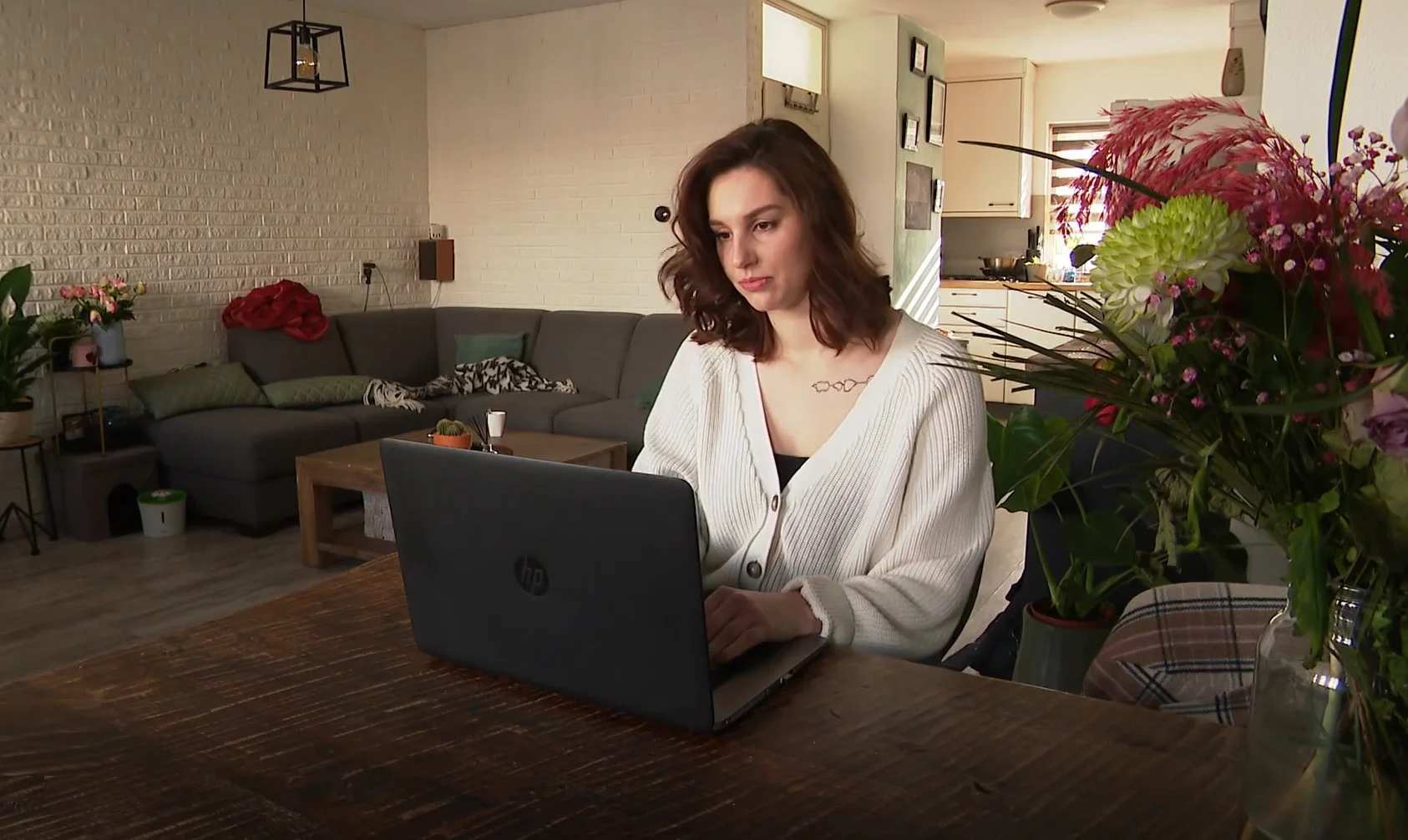 Verkrachter krijgt tien maanden cel, maar gaat vrijuit in Emma's zaak: 'Ik ben volledig ingestort'