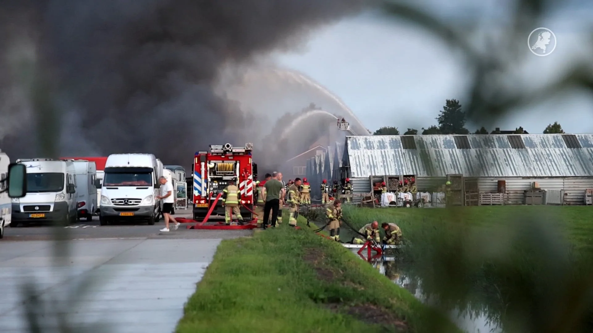Caravanopslag Aalsmeer verwoest door brand