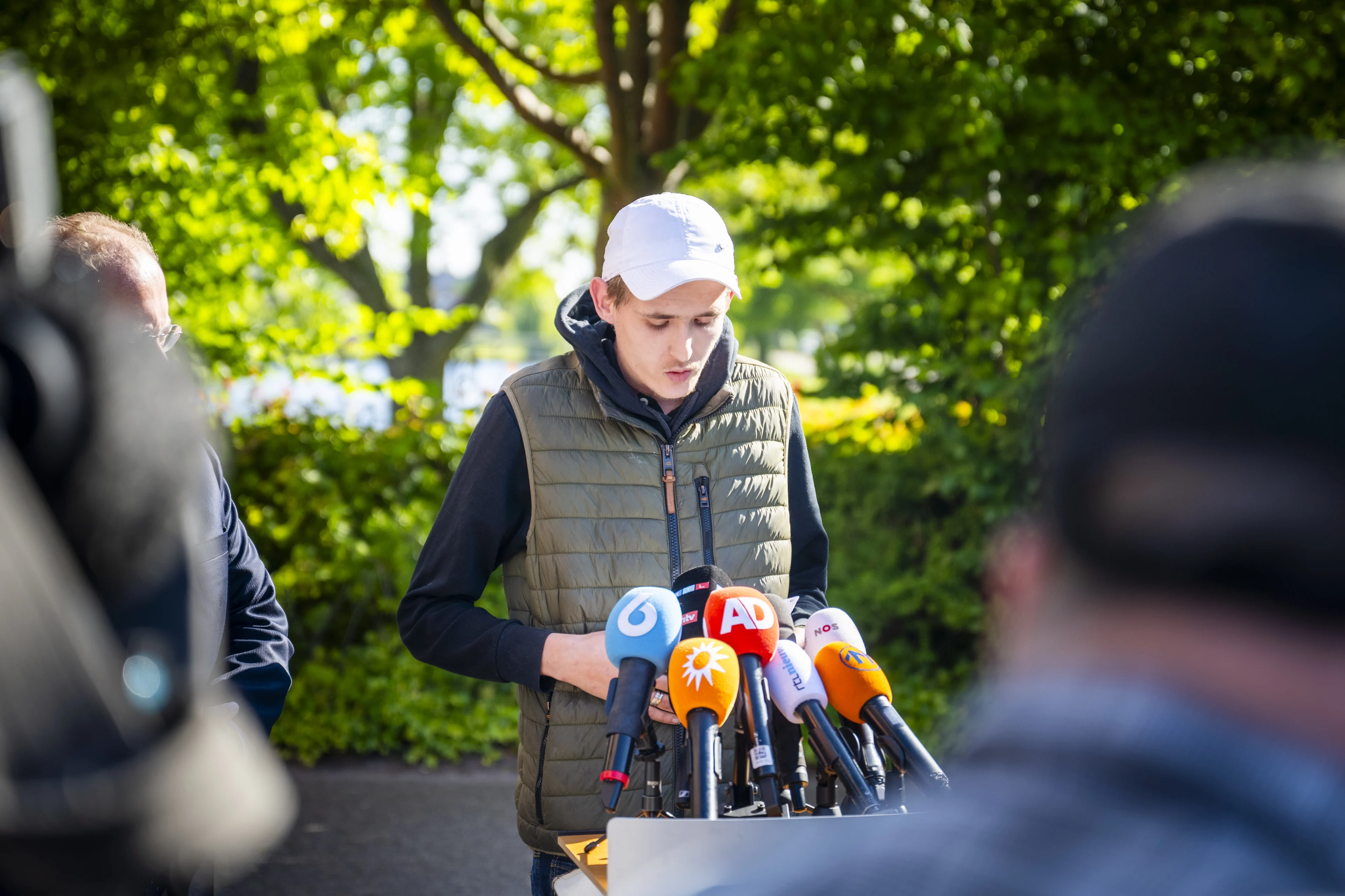 Halfbroer vermiste Jeffrey en Emma: 'We zijn ten einde raad, blijf alsjeblieft zoeken'