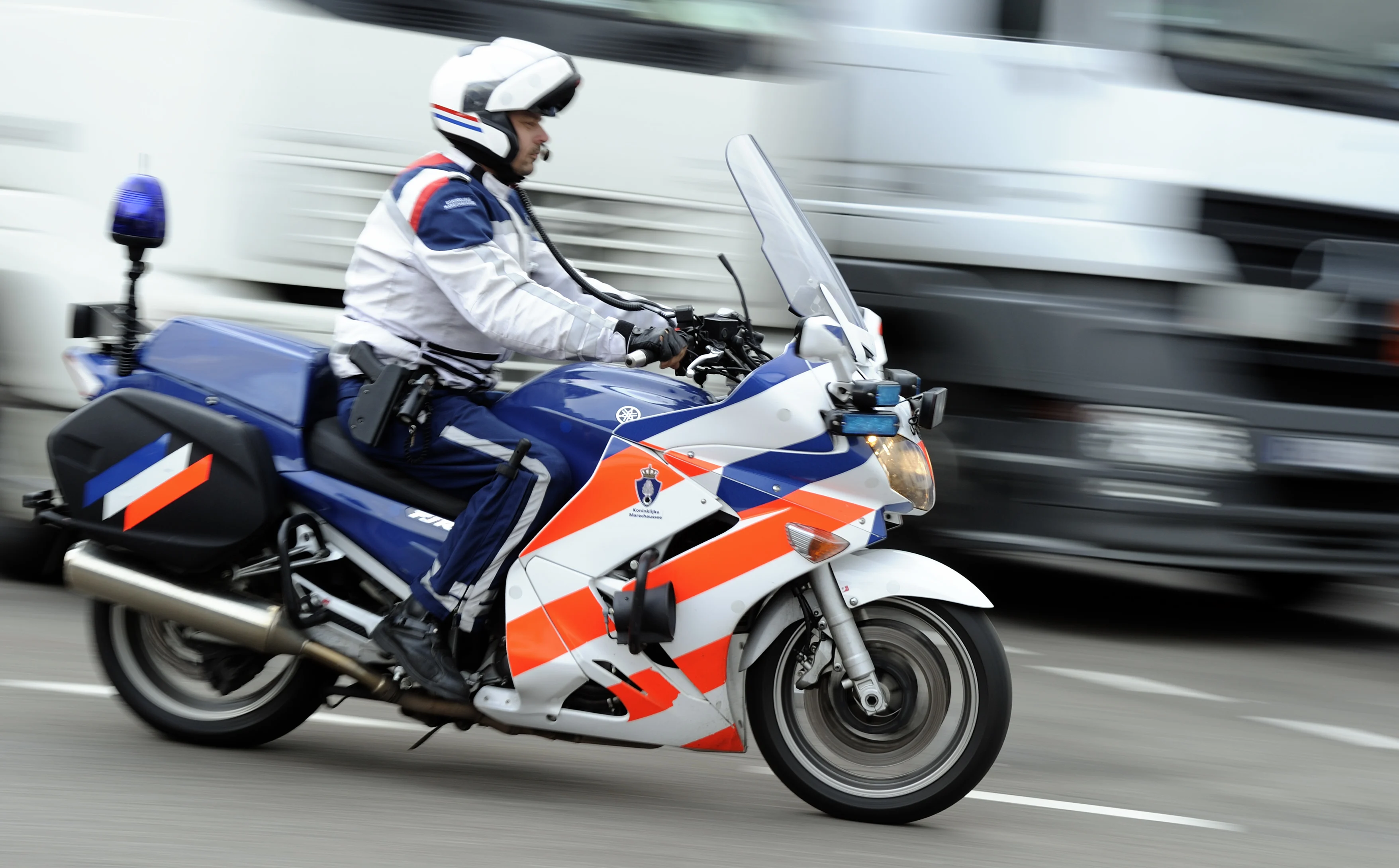 Snelheidsduivel met 18 openstaande boetes gepakt in Soesterberg