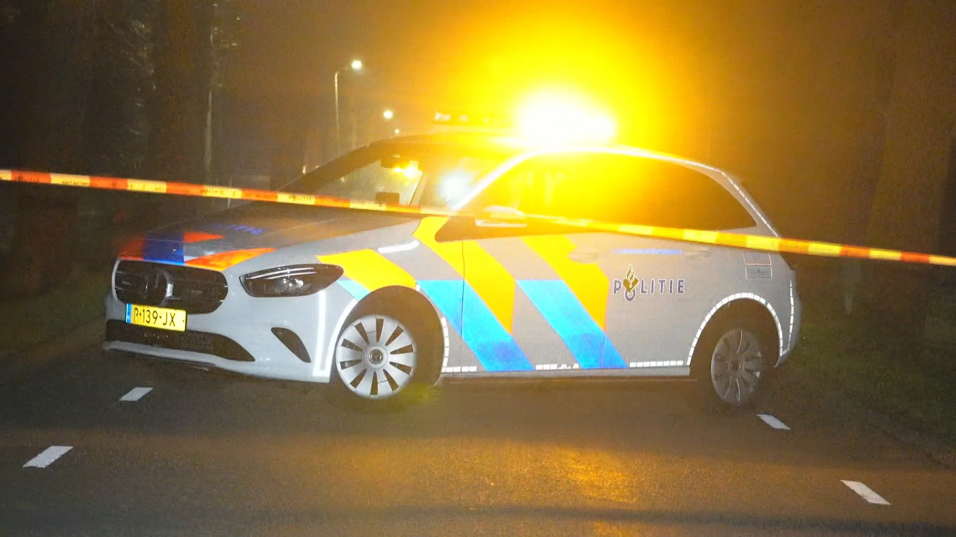 Ravage na fataal ongeval in Hollandscheveld, motorblok uit auto geslagen