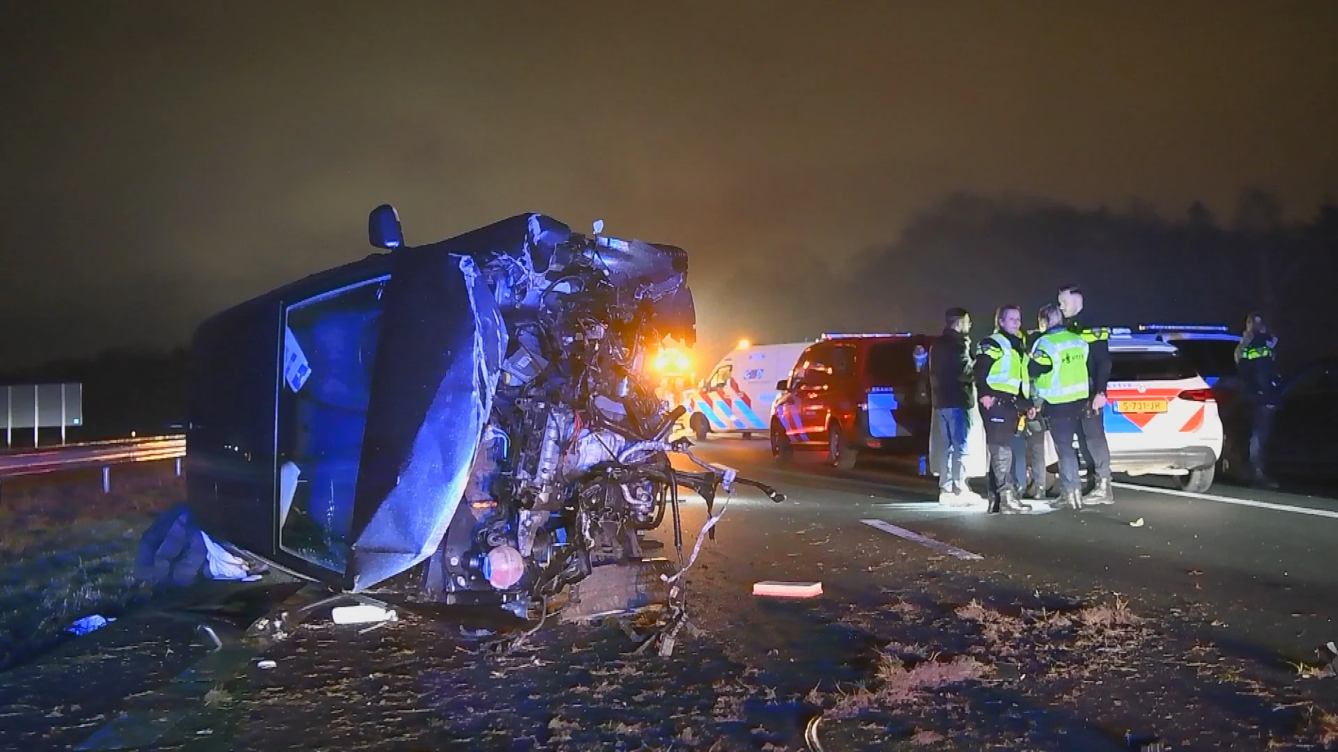 Dode en drie gewonden bij heftig ongeval op A67 bij Eersel