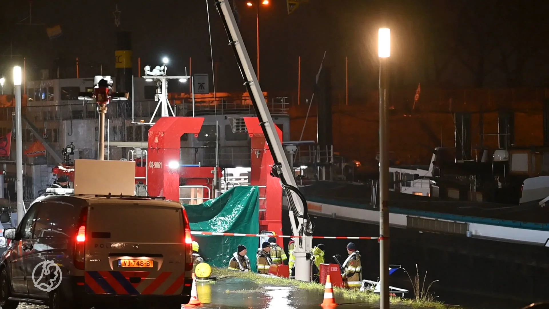 Twee doden gevonden in te water geraakte auto in Nijmegen