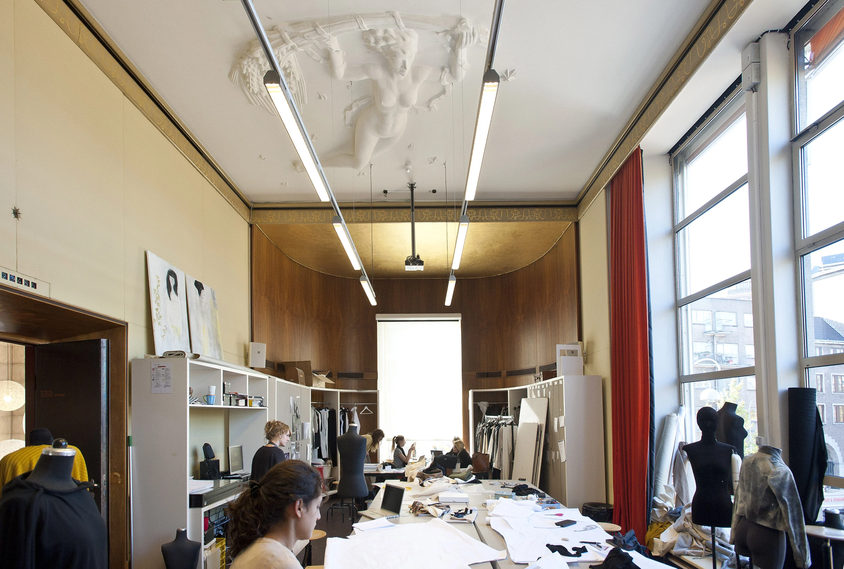 Rapport: Amsterdam Fashion Institute behandelde leerlingen op onacceptabele manier