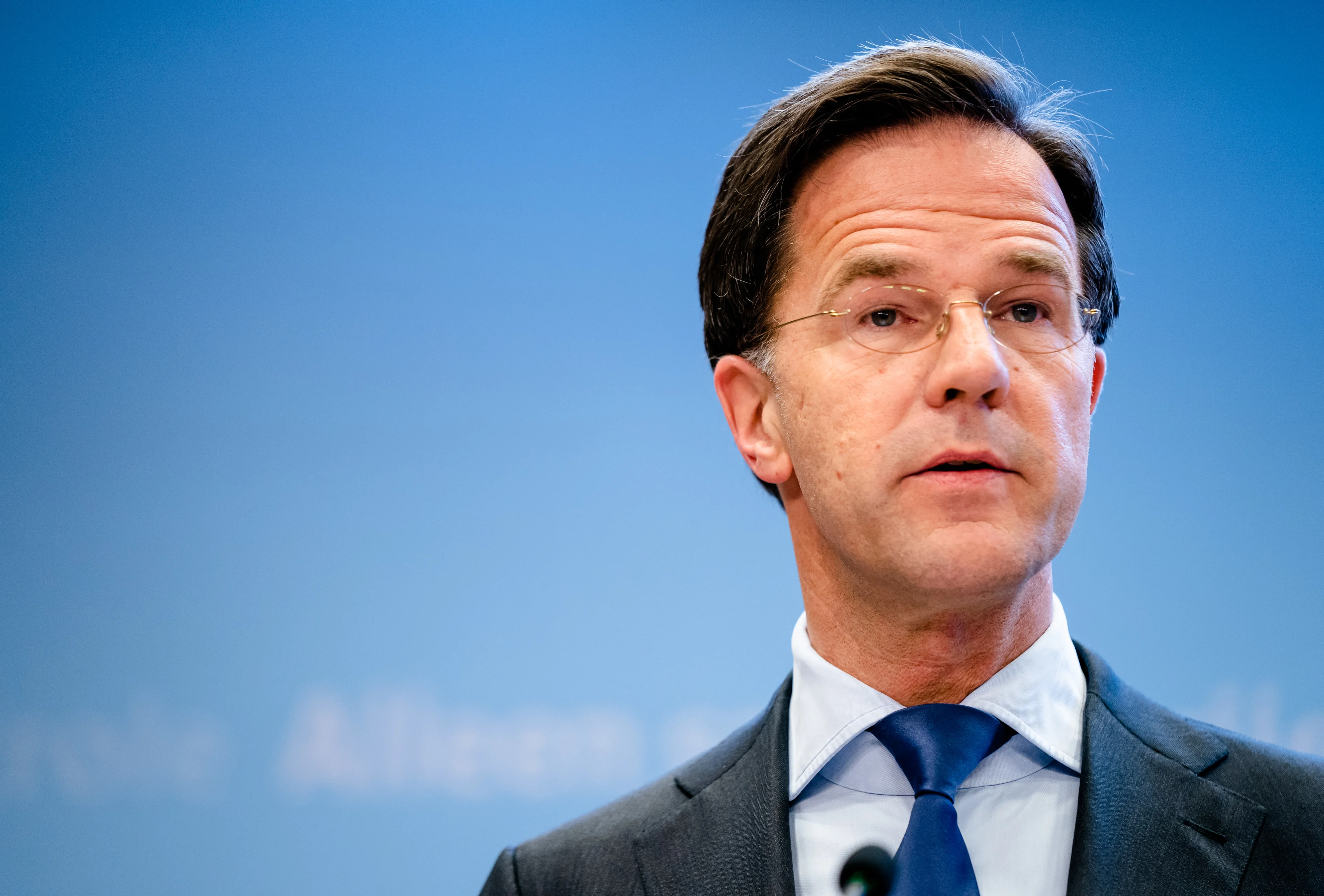 KIJK LIVE HIER: Premier Rutte praat pers bij over coronacrisis na ministerraad