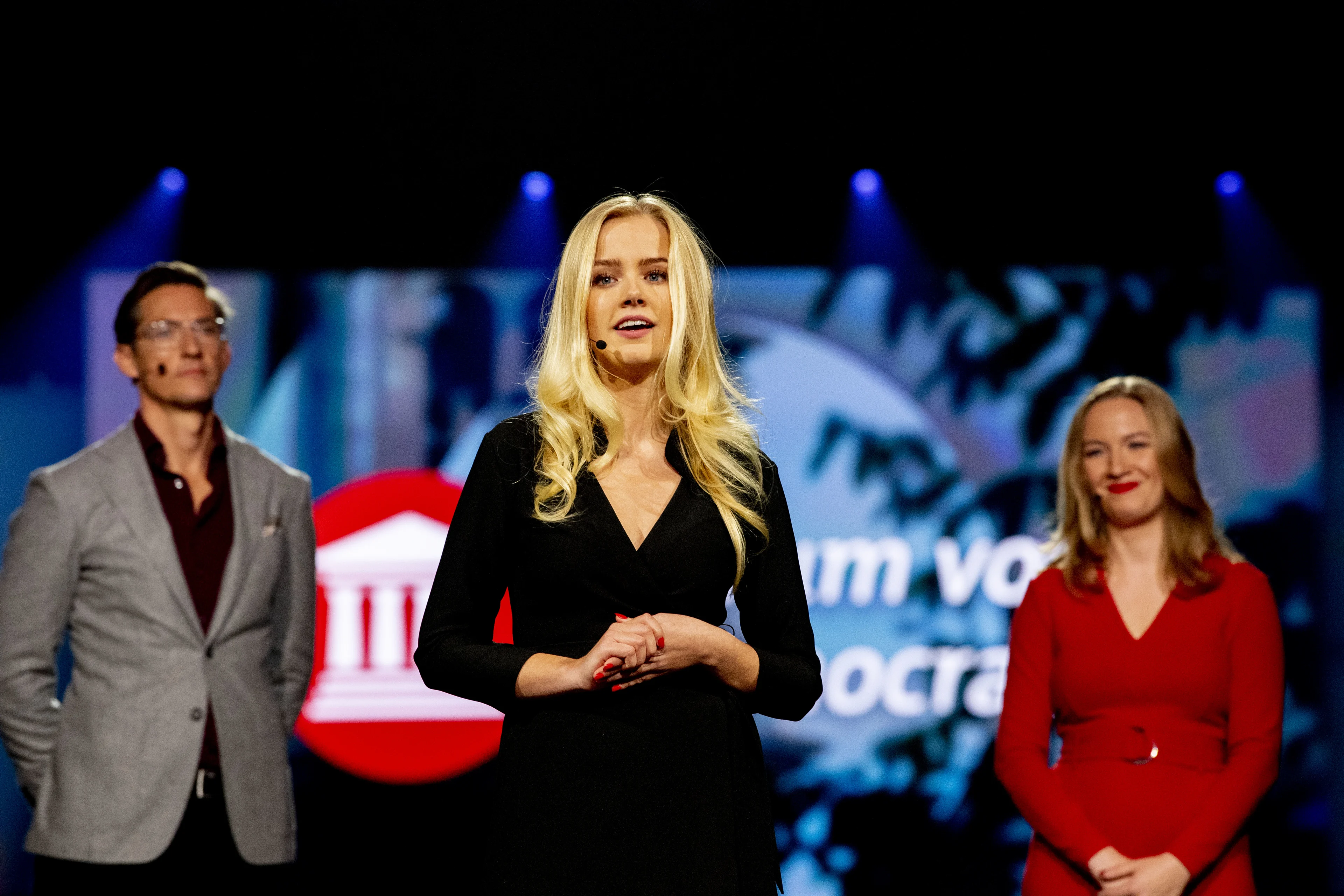 Leegloop bij Forum voor Democratie: kopstukken en fracties stappen uit de partij