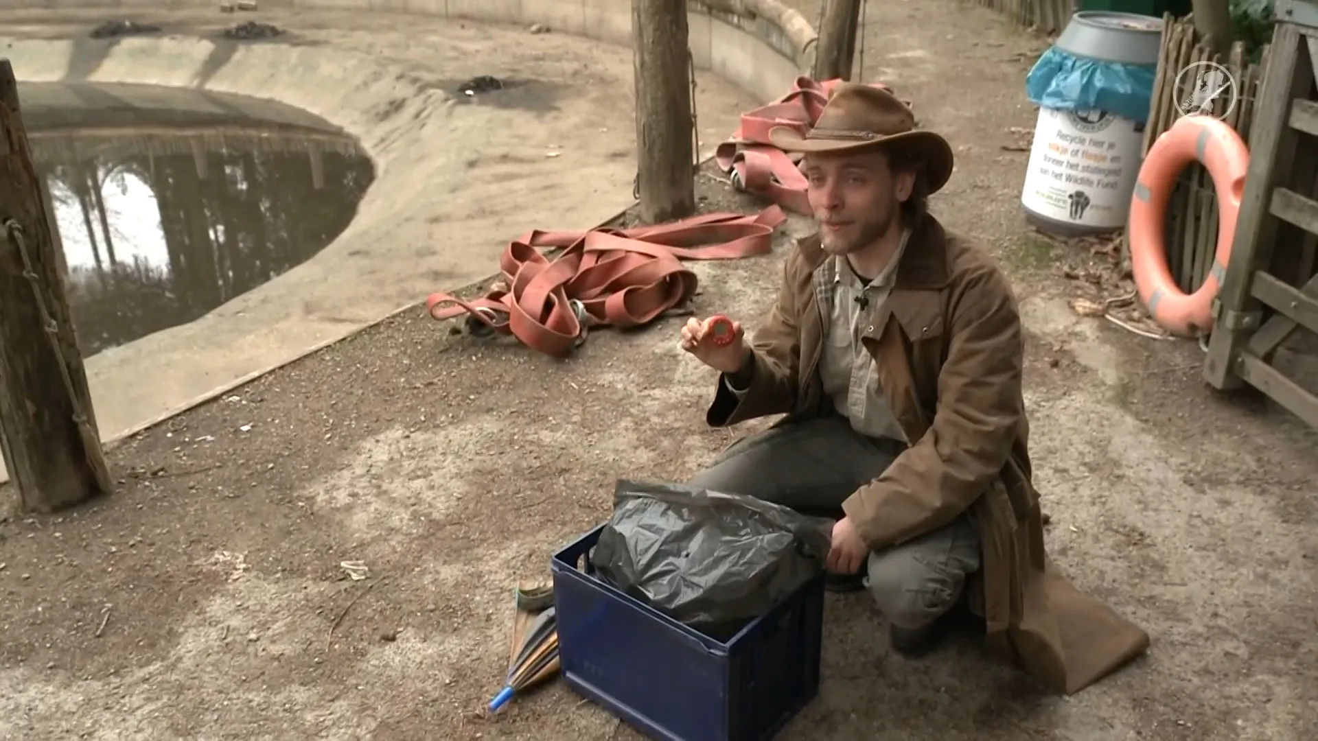Dit vissen ze allemaal uit het water bij DierenPark Amersfoort