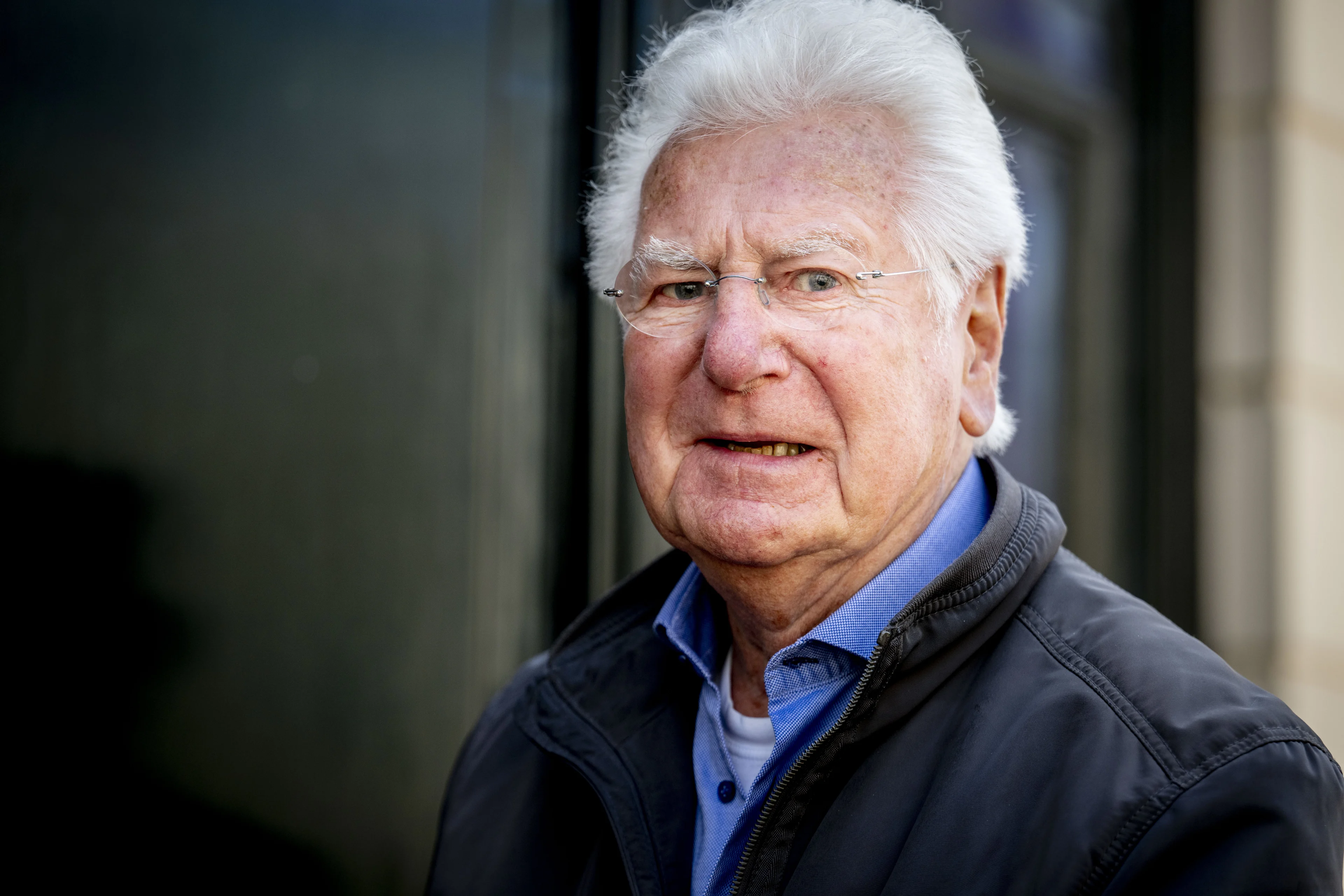 Zanger en acteur Gerard Cox (85) overleden