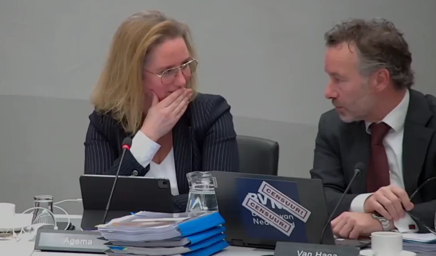 Kamerleden roddelen over Van Lienden tijdens debat: 'Hij heeft gewoon schijt aan ons, schijt aan het volk'