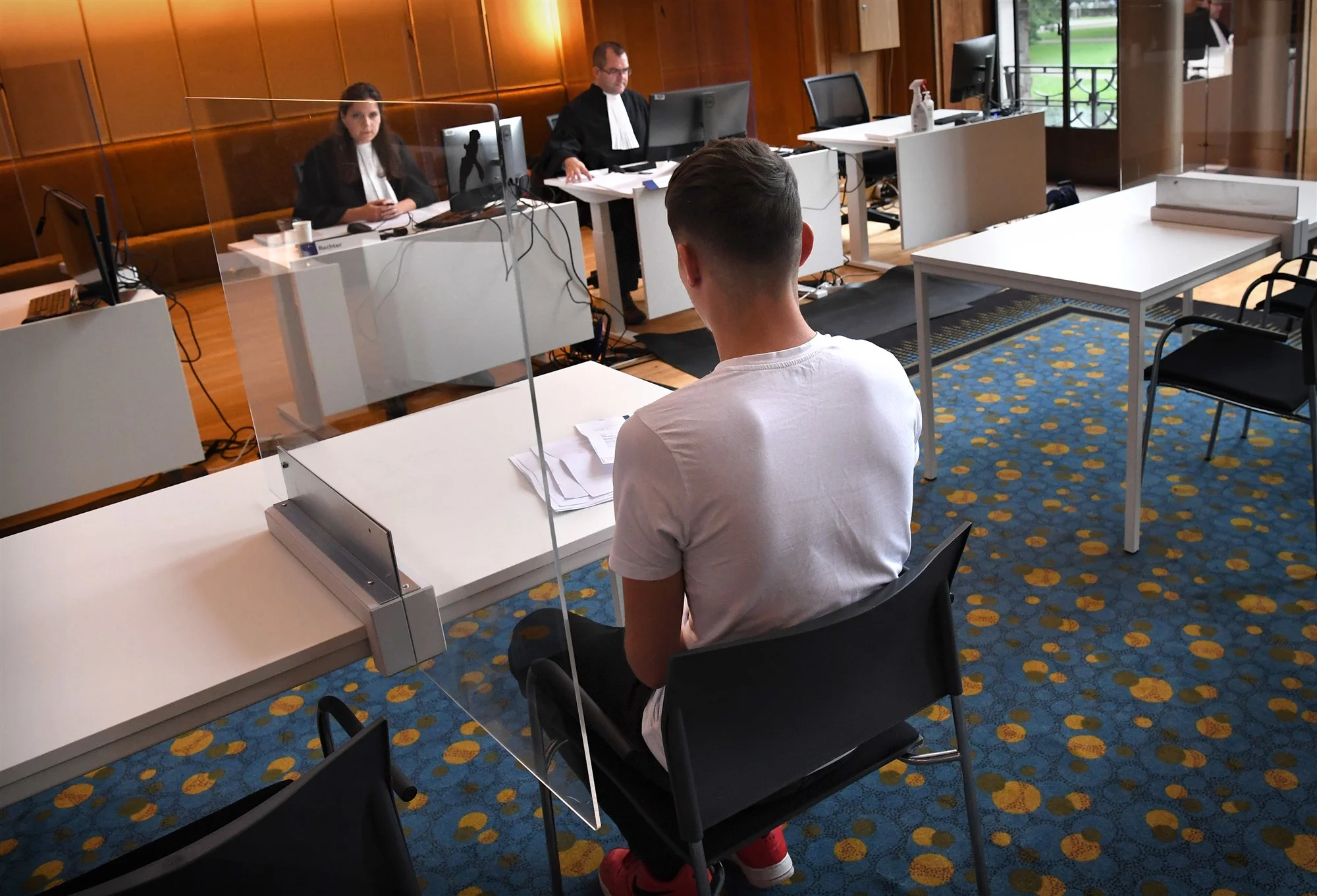 Coronaboete per direct verlaagd van 390 naar 95 euro