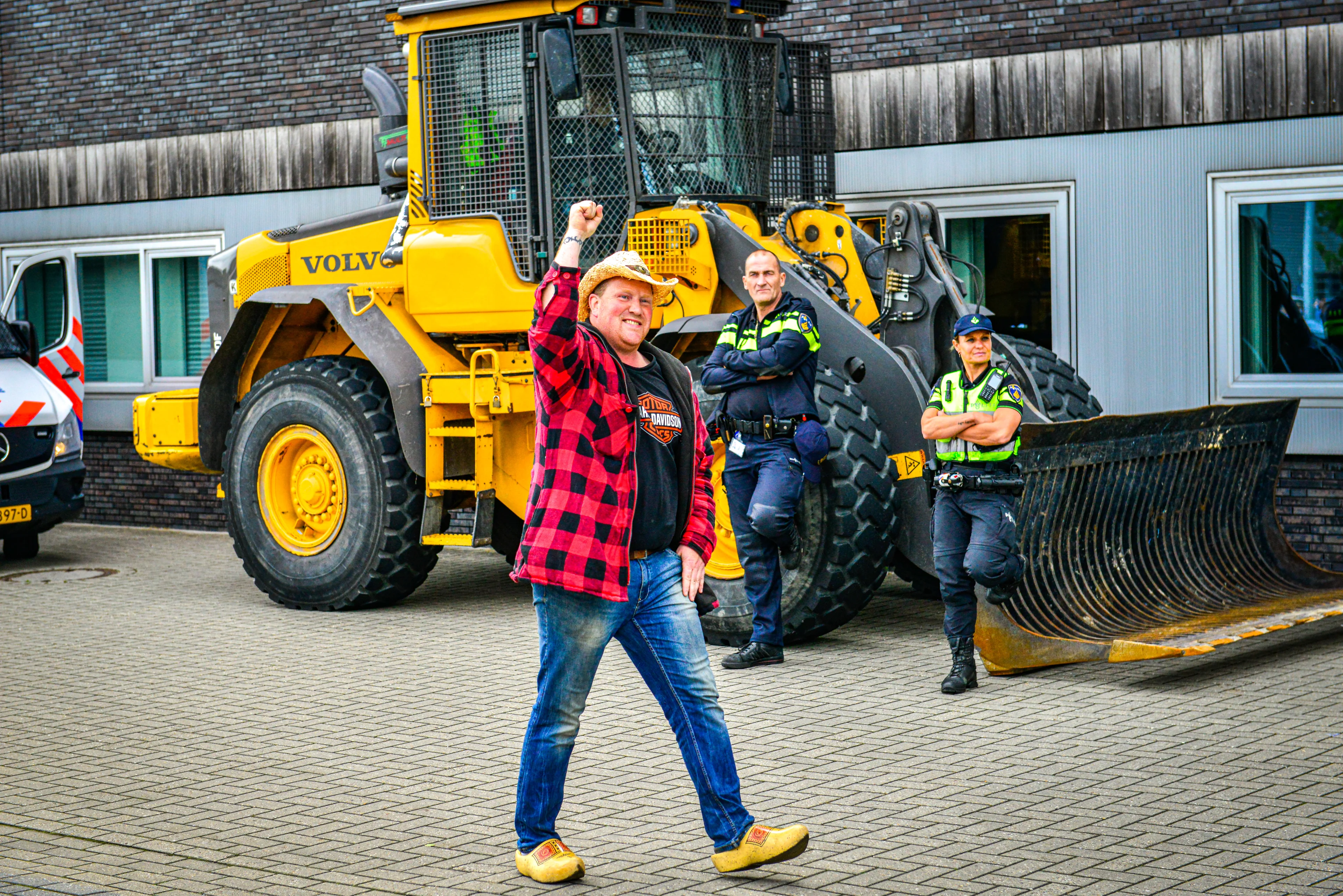 Op dag van boerenprotesten publiceert boerenpartij programma