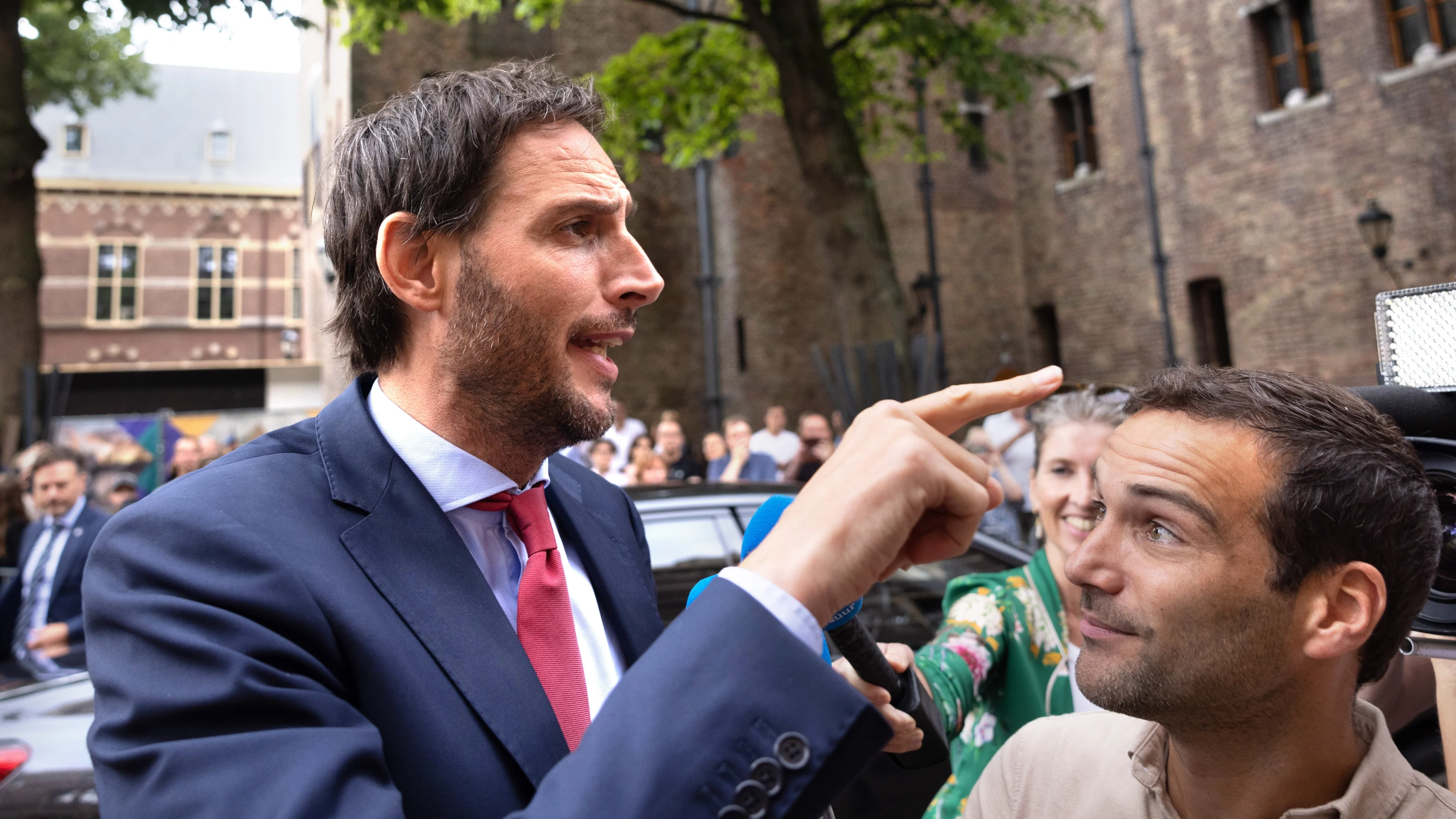 Wopke Hoekstra: te weinig grip op migratie, dit is niet vol te houden