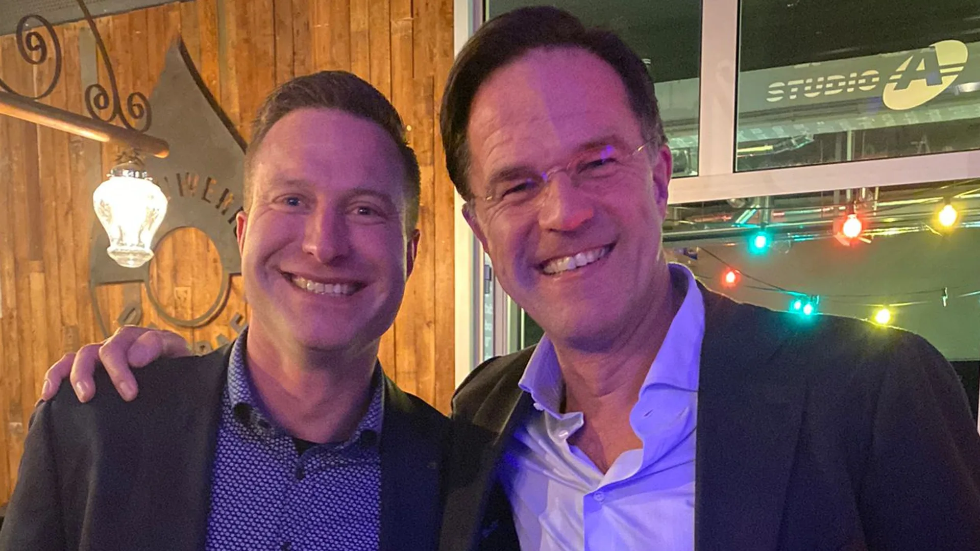 Gymdocent (en VVD-kandidaat) Dion kreeg stem van Rutte: 'Once in a lifetime'