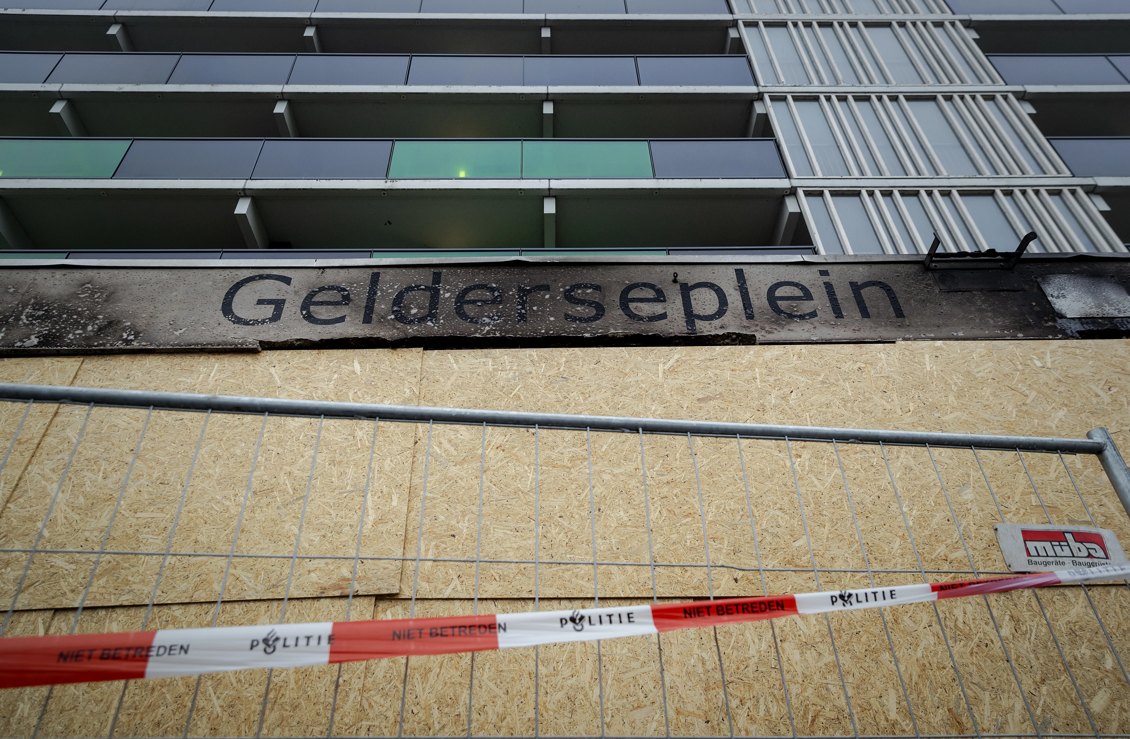 Onderzoek naar 'nep-inzamelingsactie' voor slachtoffers flatbrand