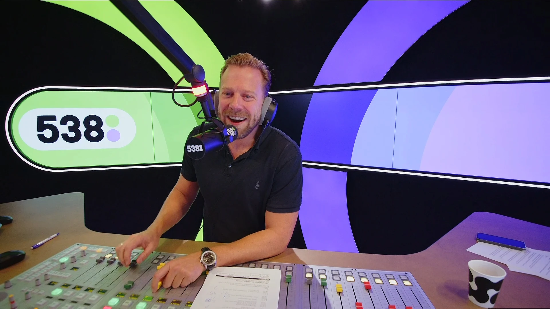 538-DJ's vragen zich af: hoelang gaat auto mee? Luisteraar met ongelooflijke kilometerstand reageeert