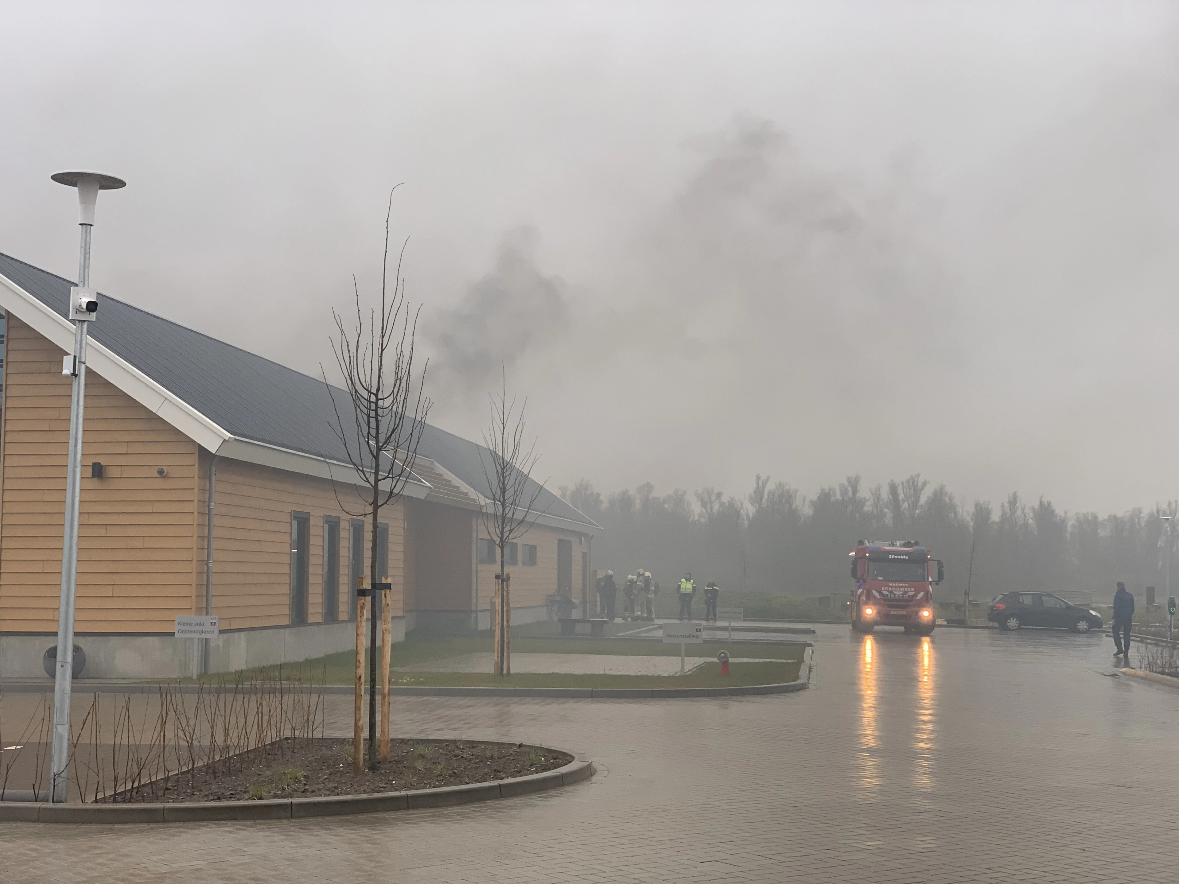 Crematie gaat fout: ovendeur sluit niet, ruimte vol rook
