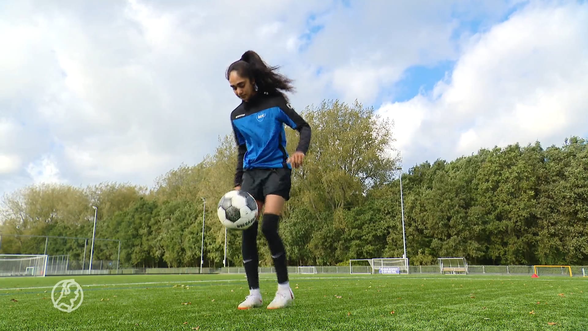 Kaya van amateurvoetbalclub uit Pijnacker international voor Pakistan na Instagram-berichtje