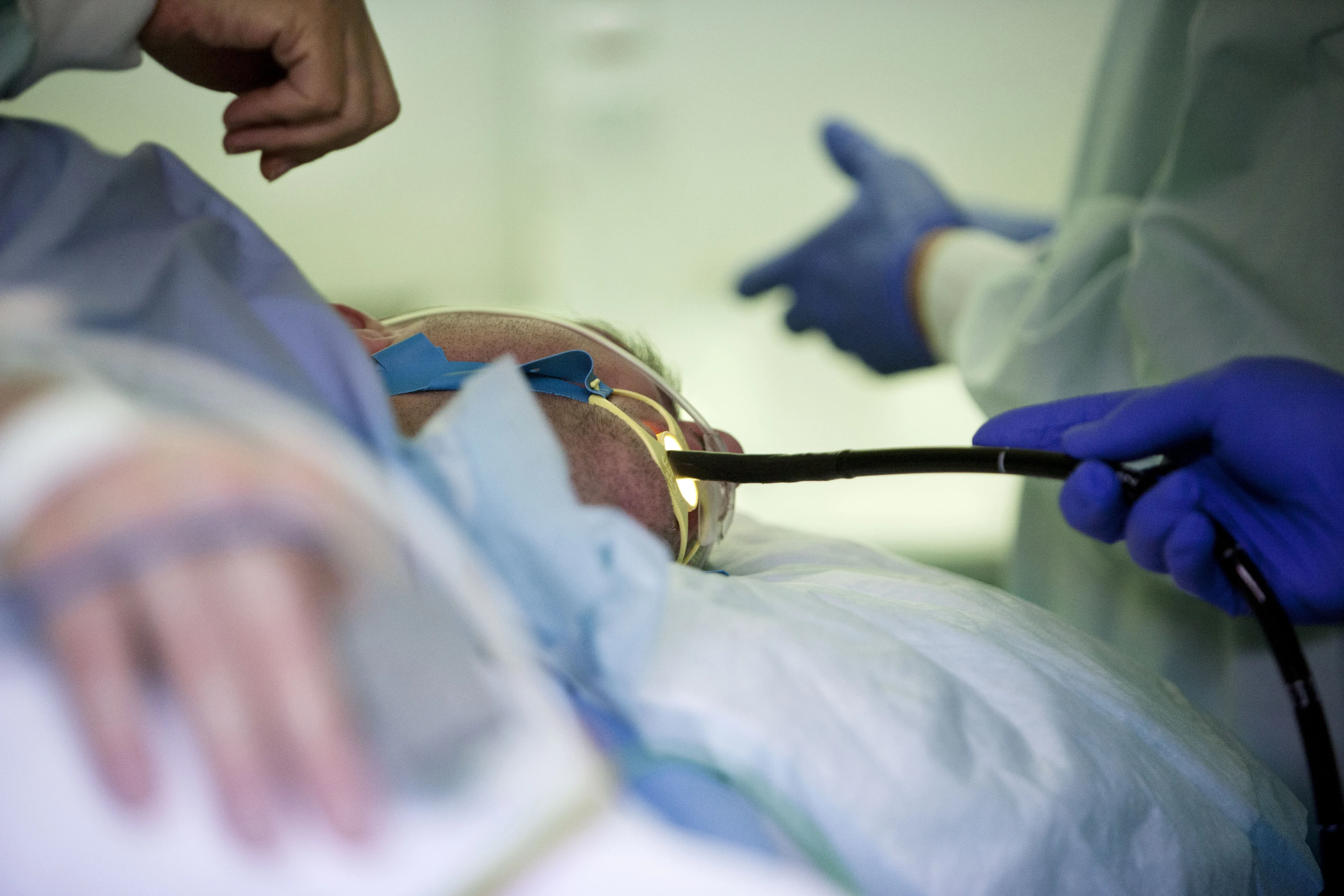 'Verdoofde patiënten zonder toestemming vaginaal en rectaal onderzocht door studenten'