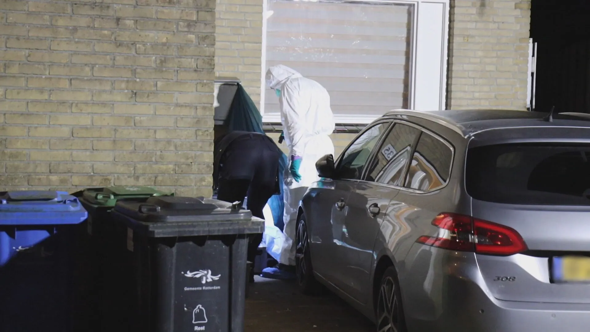 Dode man in woning Hoogvliet omgekomen door misdrijf