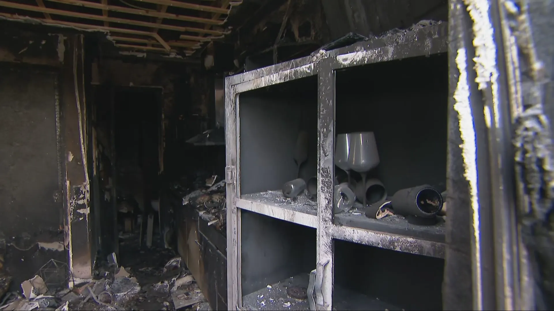 Fabienne's huis is verwoest na brand met warmtekussen: 'Het ging zo snel' 