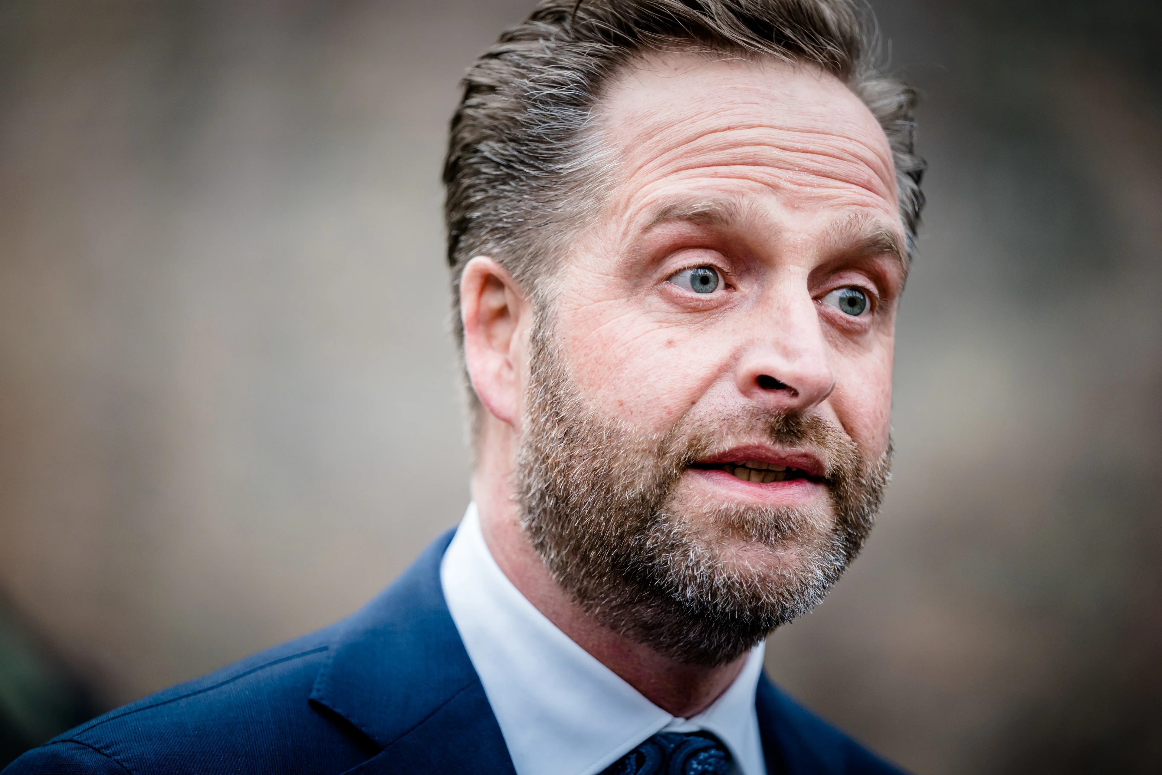 Adressen hardlopende politici op straat door sportapp Strava