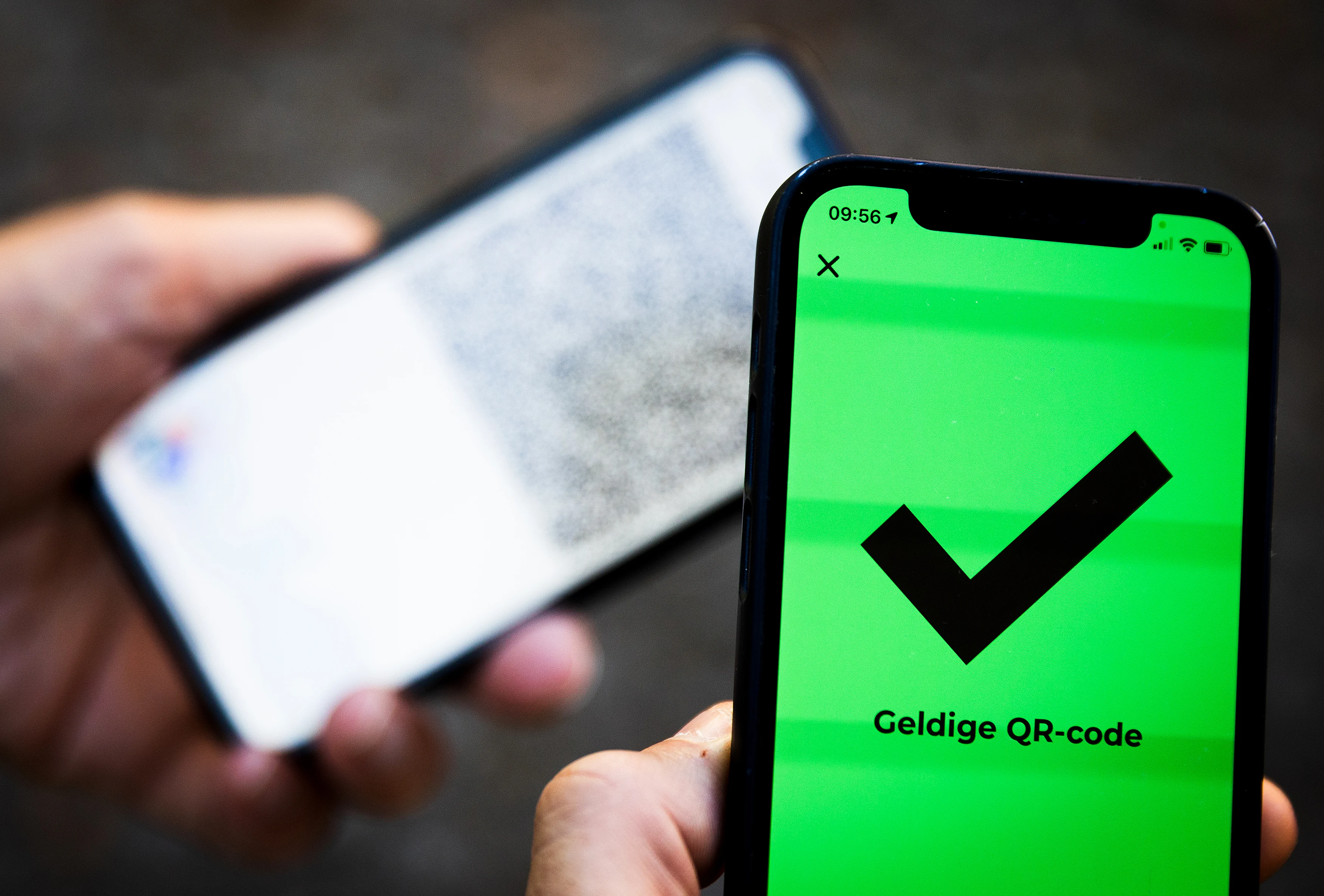 Ruzie om QR-code op Amsterdams restaurant loopt uit de hand