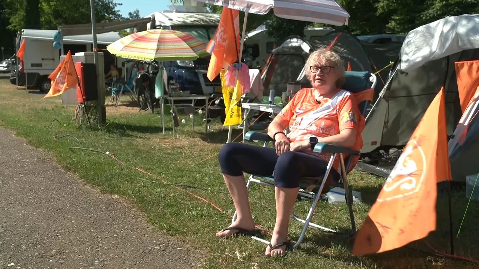 Oranjefans zien het goedkomen met de Leeuwinnen: 'Wat zijn 3 doelpunten nou?'