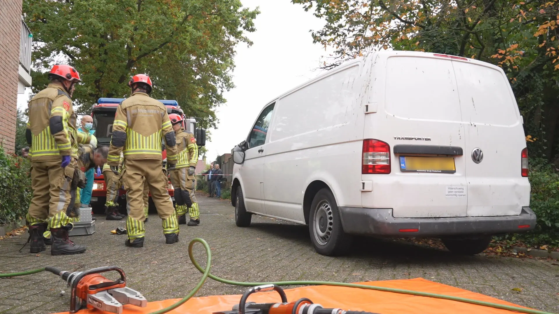 Voetganger overlijdt na aanrijding, mogelijk opzet