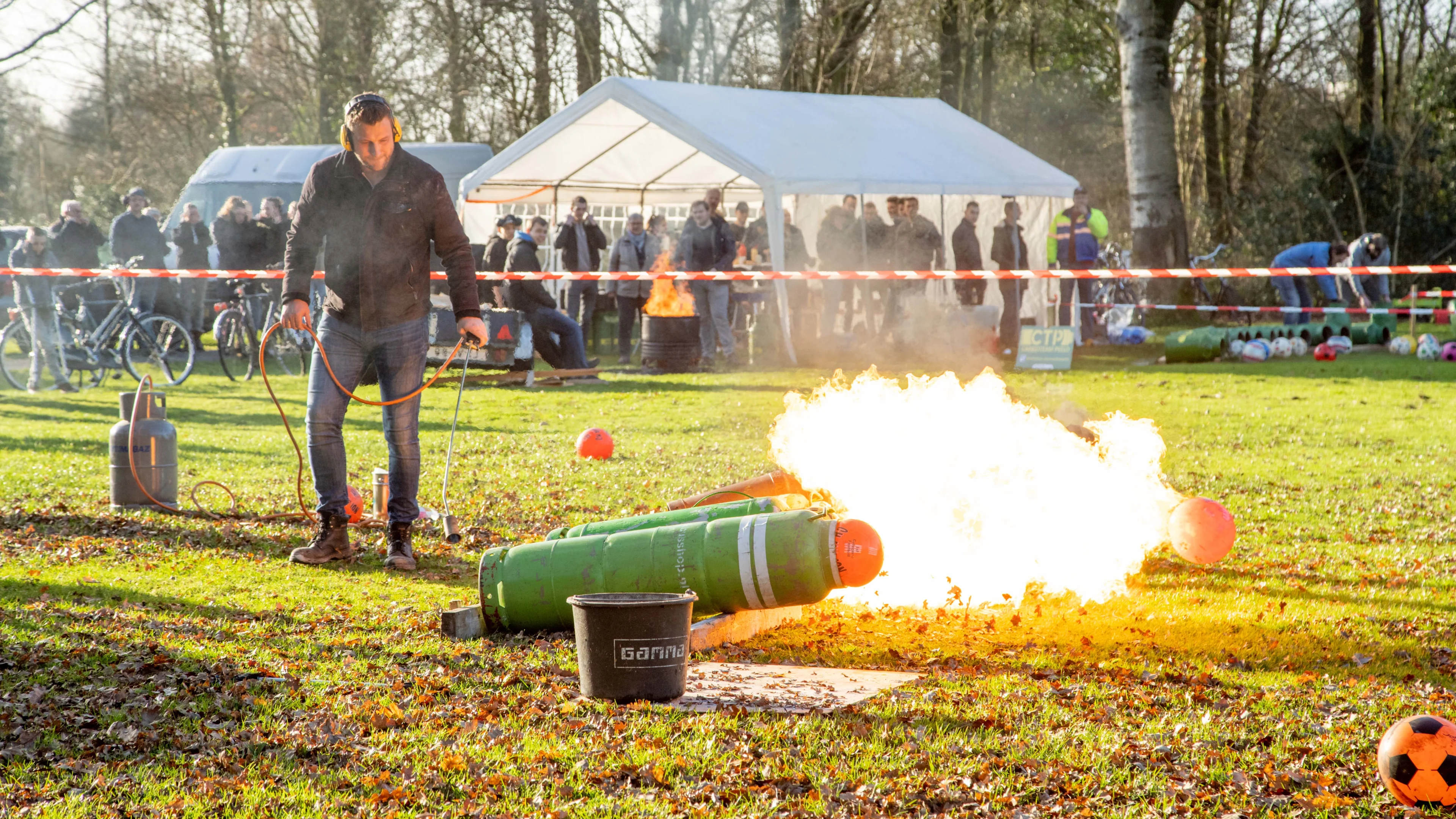 Steeds meer burgemeesters doen carbidschieten in de ban