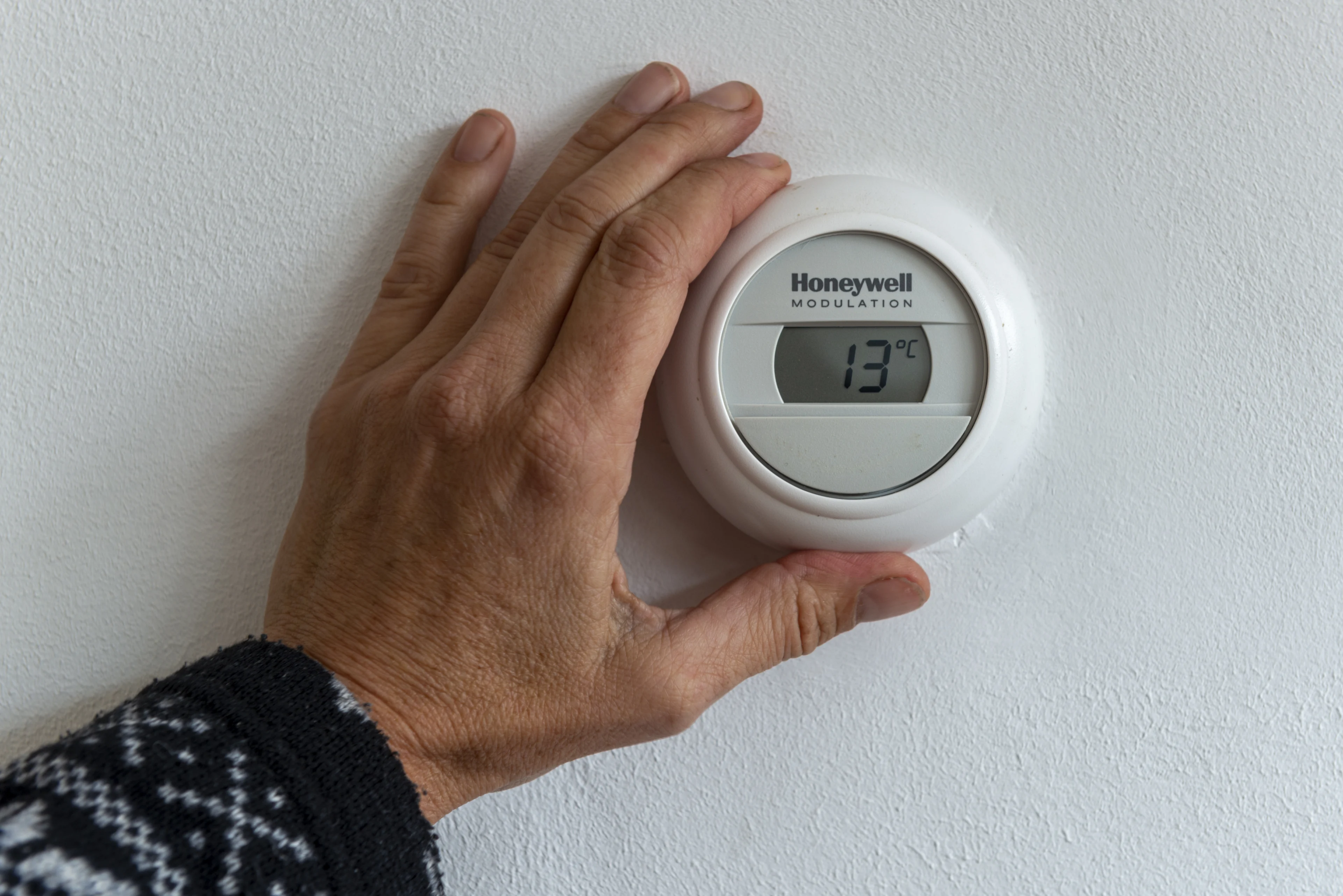 Bijna de helft van Nederlanders verwacht in financiële problemen te komen door gestegen gasprijs