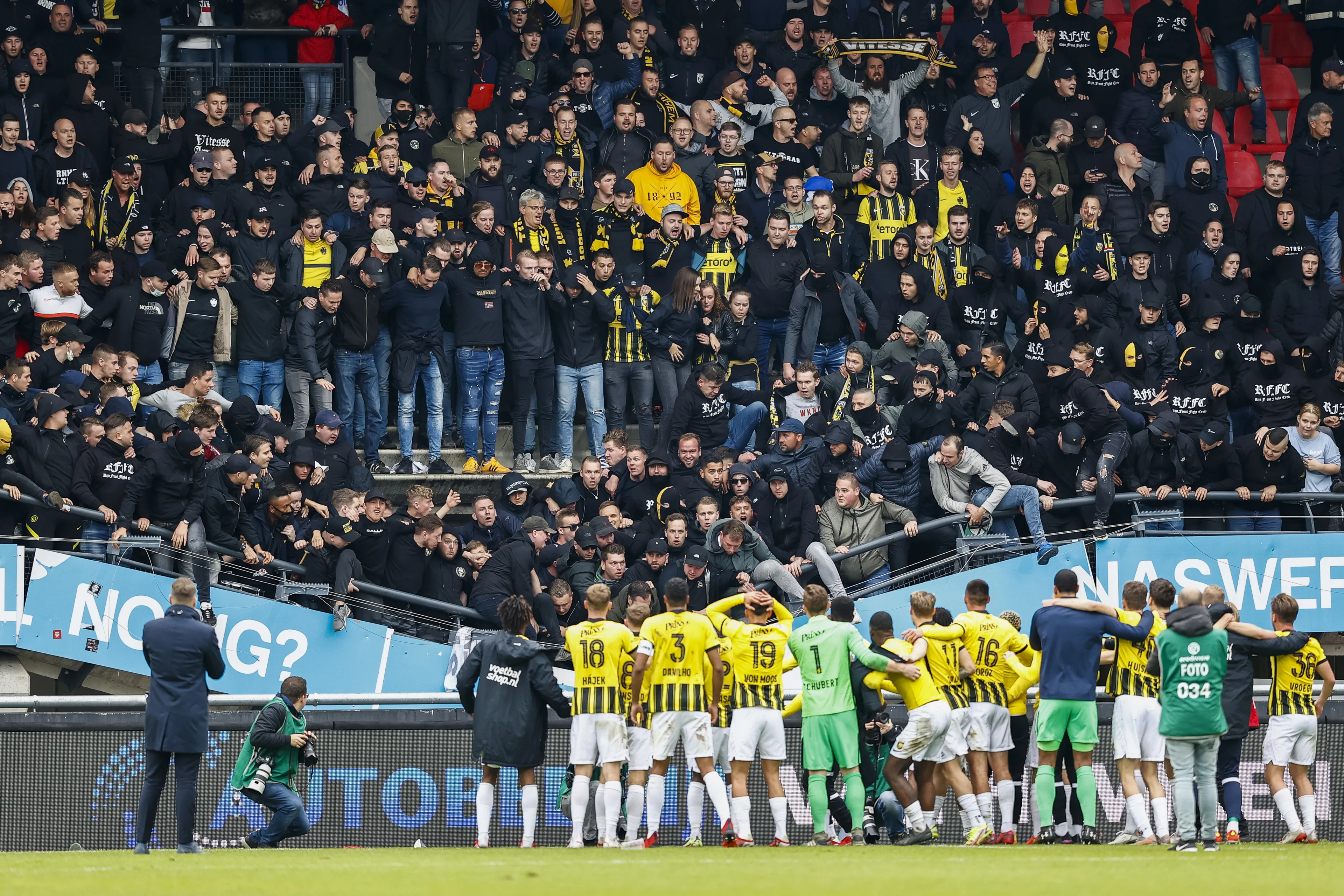 Na de ingestorte NEC-tribune: hoe veilig zijn stadions in Nederland?
