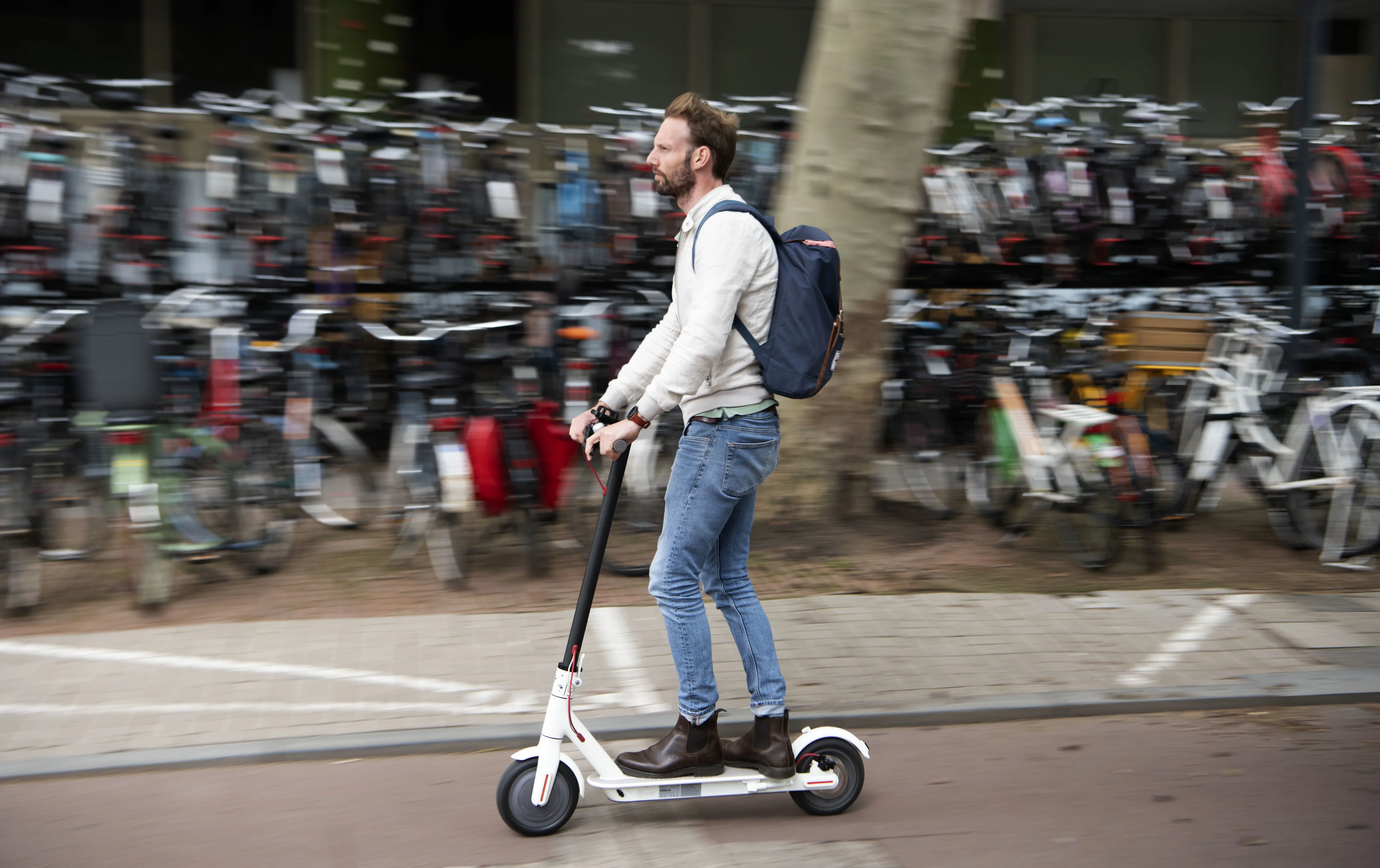 E-steps, eenwielers en skateboards door de straten van Den Haag: 'Minister moet ze goedkeuren'