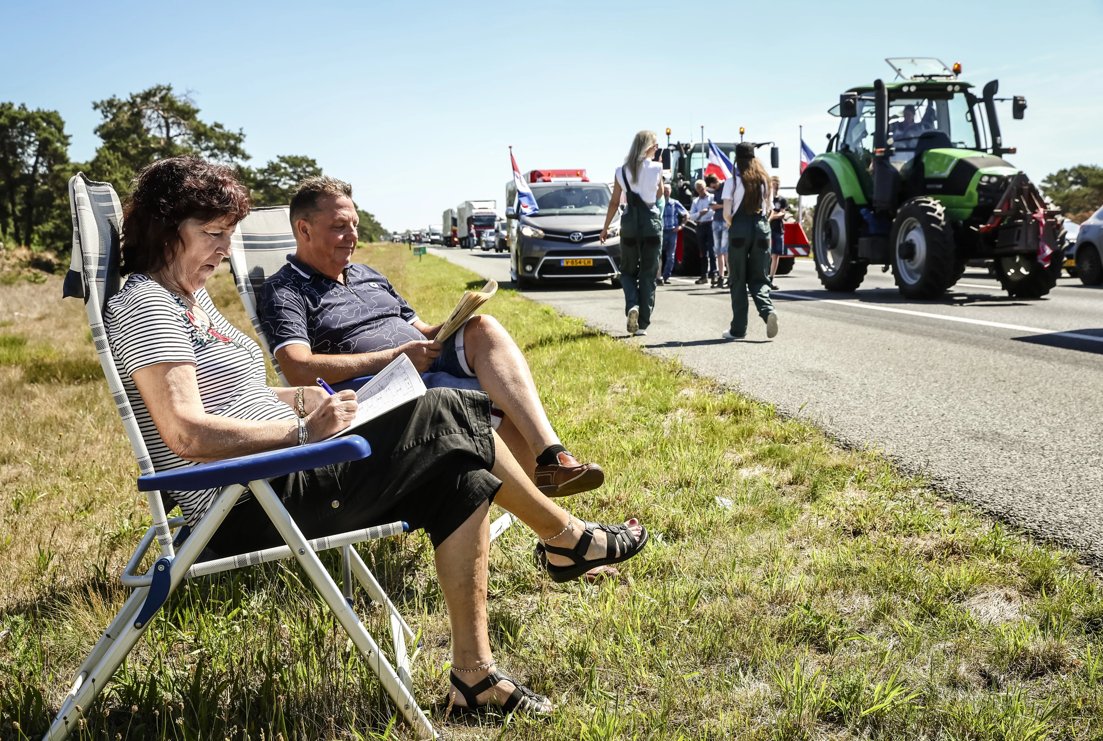 A1 helemaal dicht tussen Amersfoort en Apeldoorn: 'Kom niet meer naar boerenprotest'