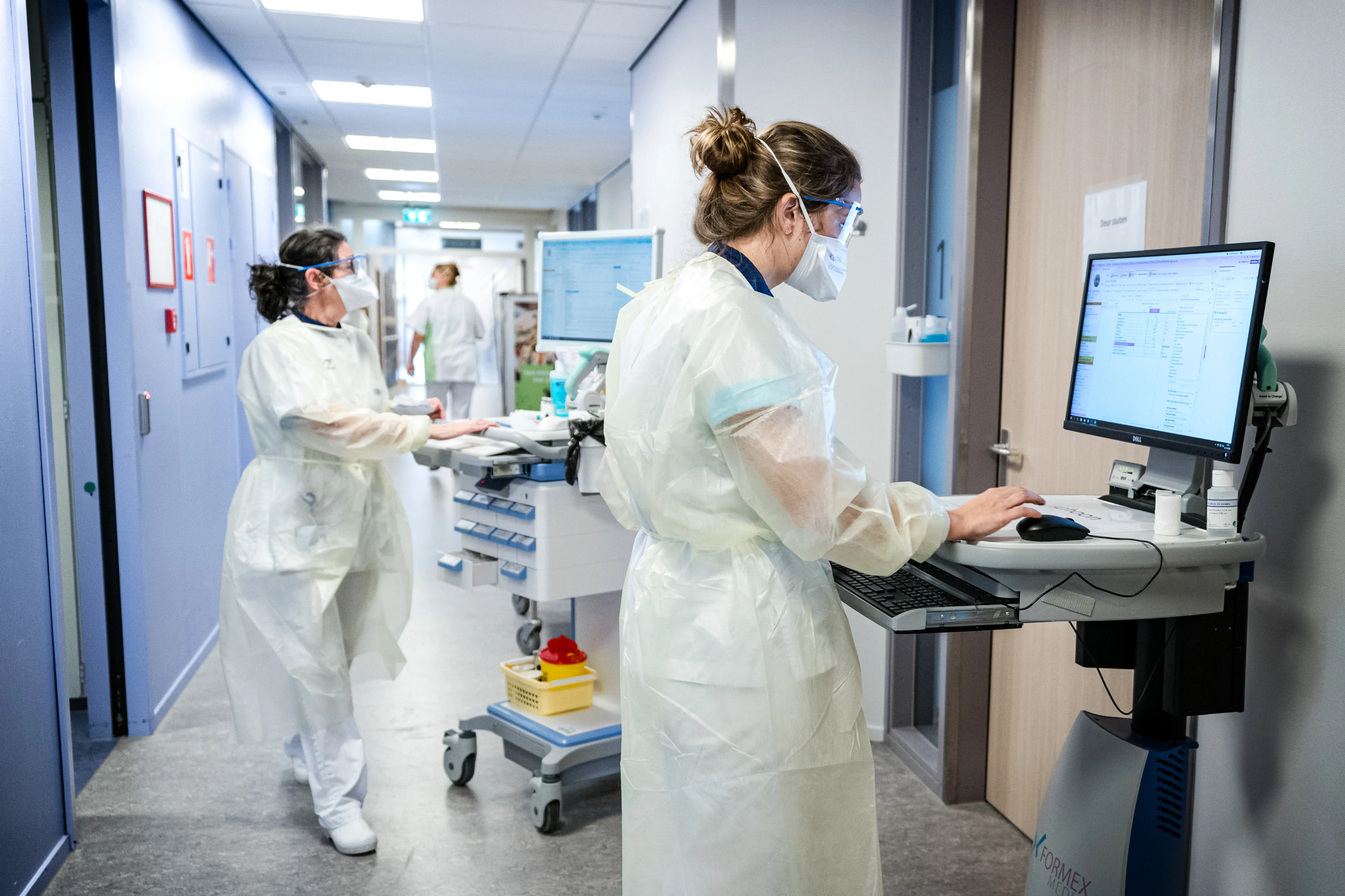 Aantal positieve coronatests daalt opnieuw: 112 minder besmettingen dan op dinsdag