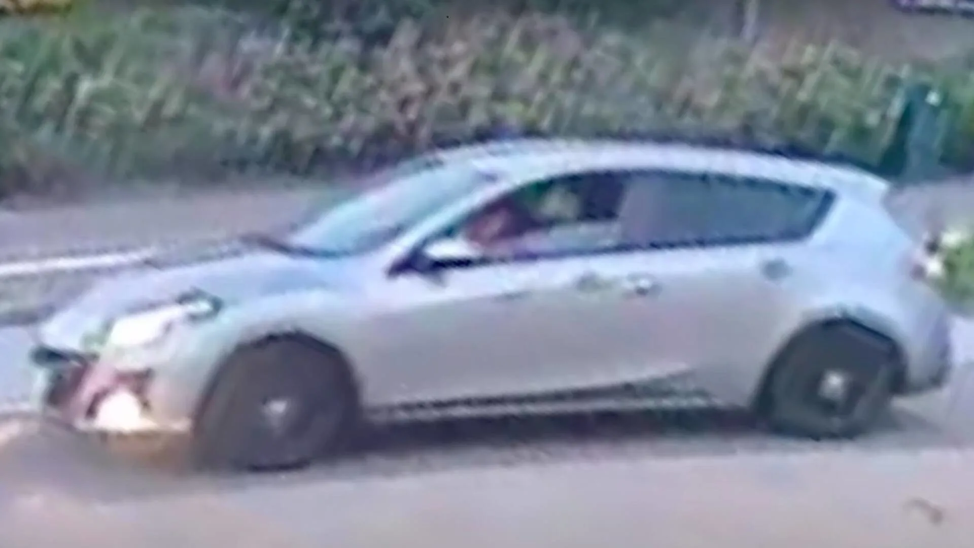 In beslag genomen Duitse Mazda 'zeer waarschijnlijk' betrokken bij dood Tamar (14)