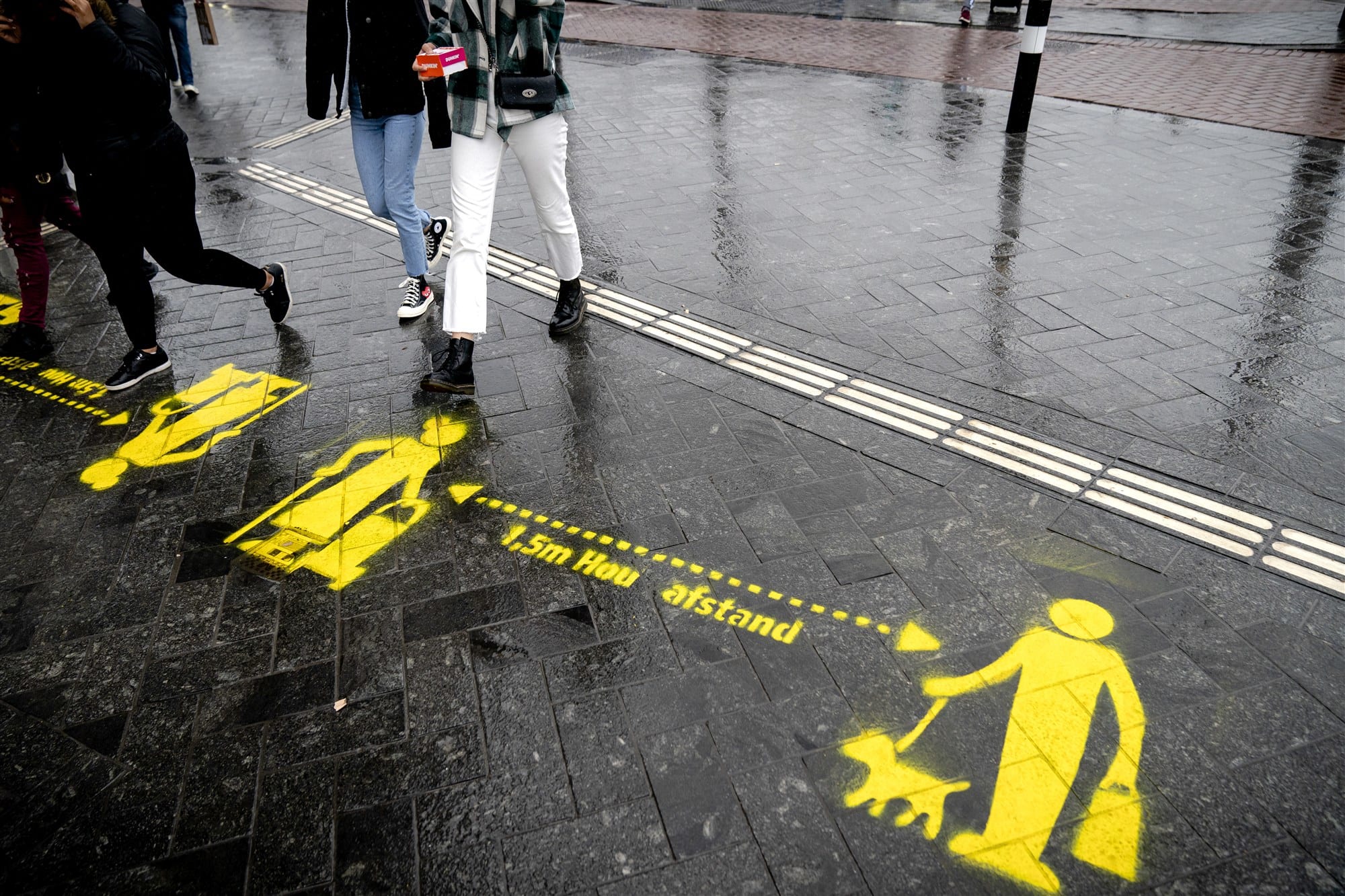 Tijdelijke coronawet verandert 'in de praktijk' weinig voor mensen