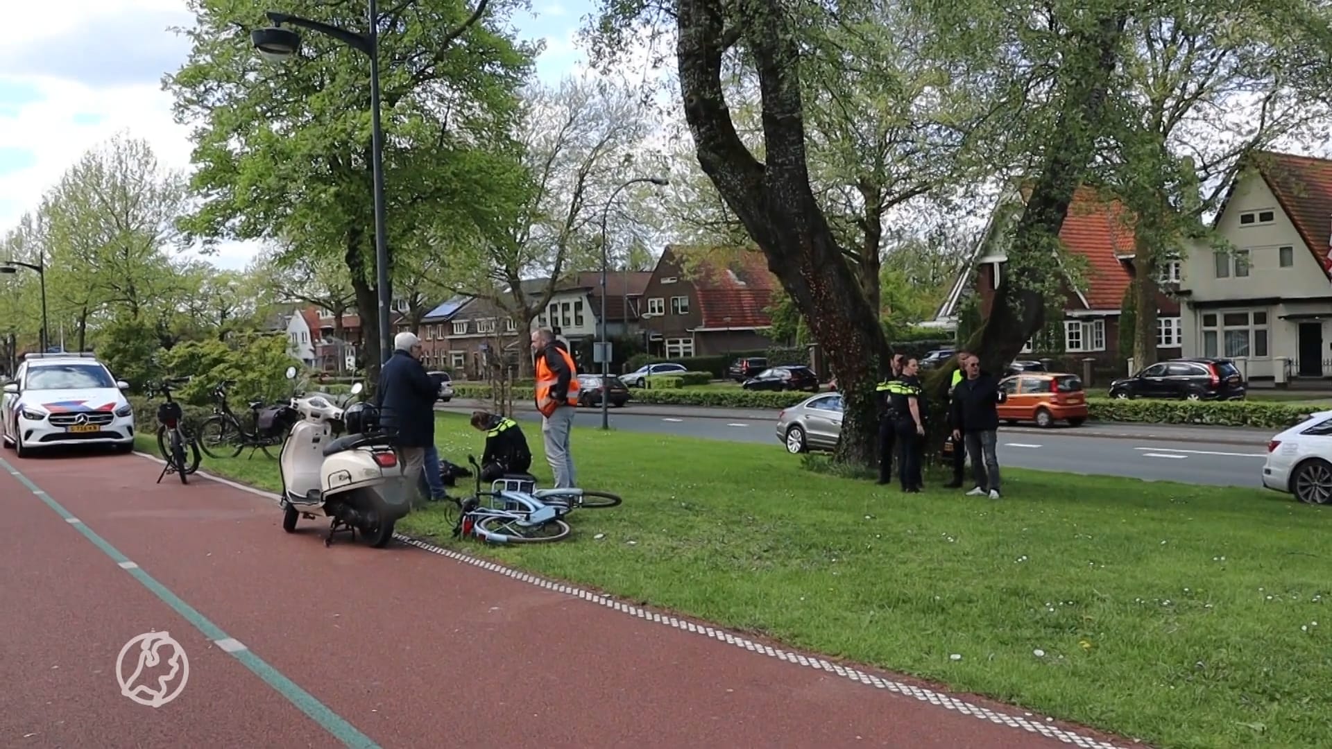 Man trapt meisjes van scooter en bijt agent bij aanhouding