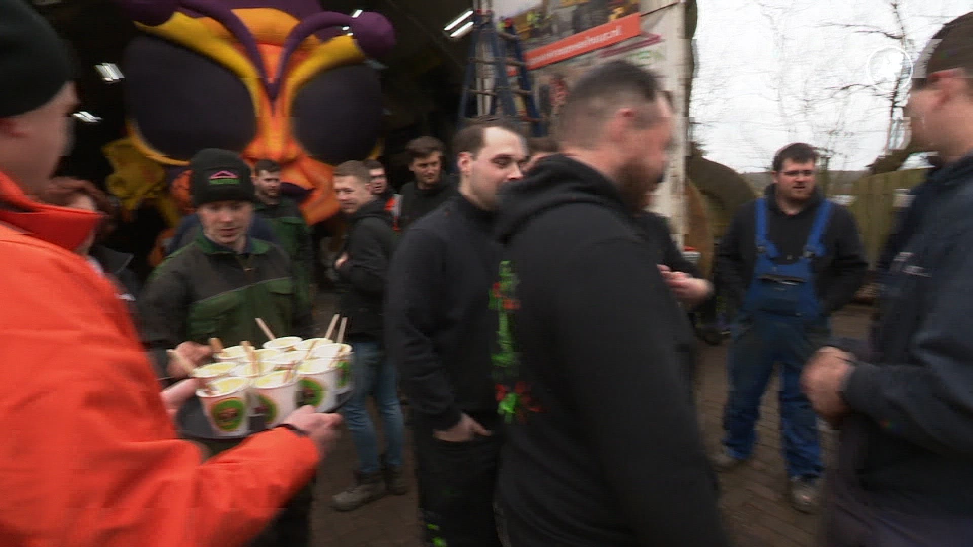 Nog een paar dagen voordat het carnavalsgeweld losbarst