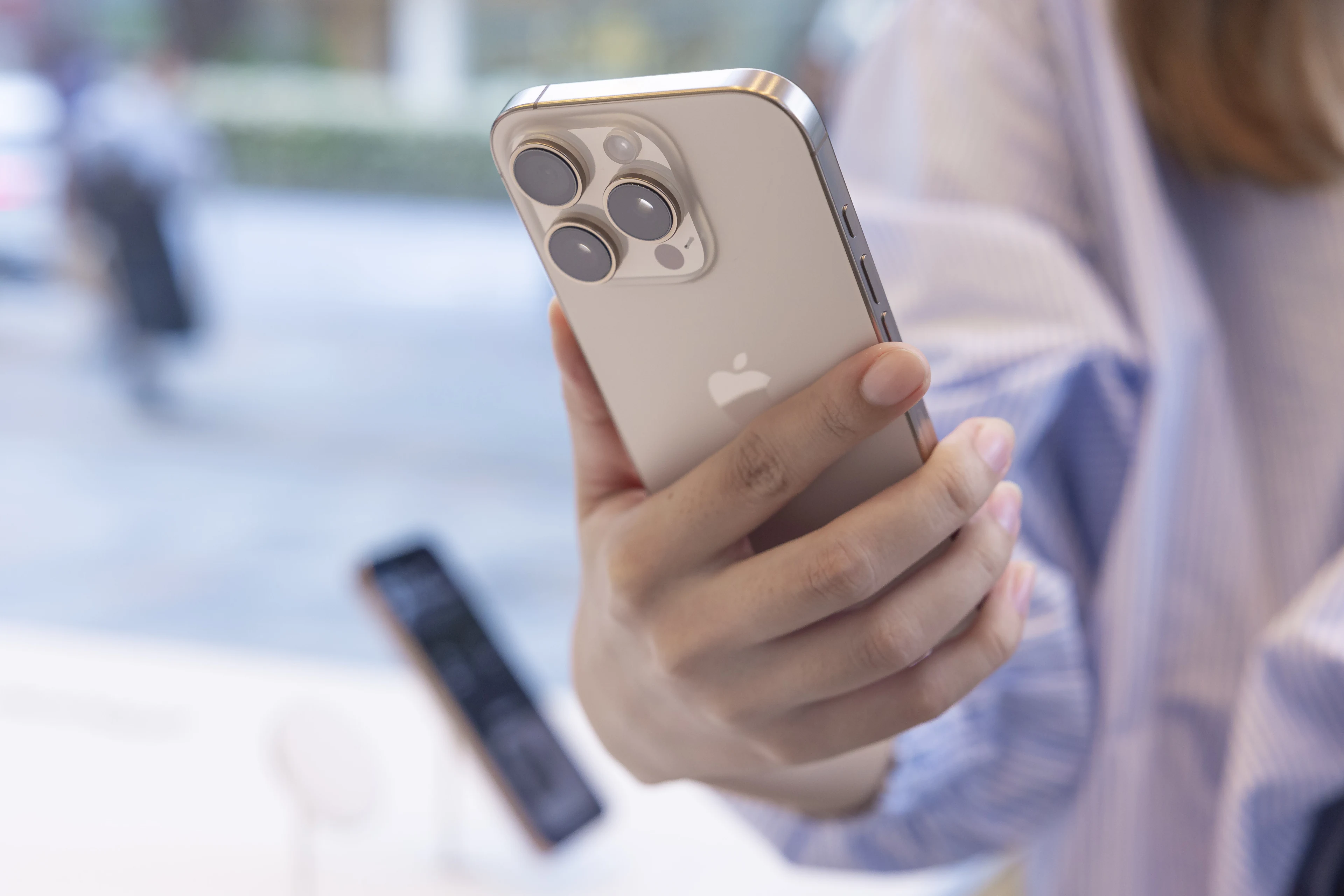 Apple brengt update uit die schermprobleem iPhone 16 moet verhelpen